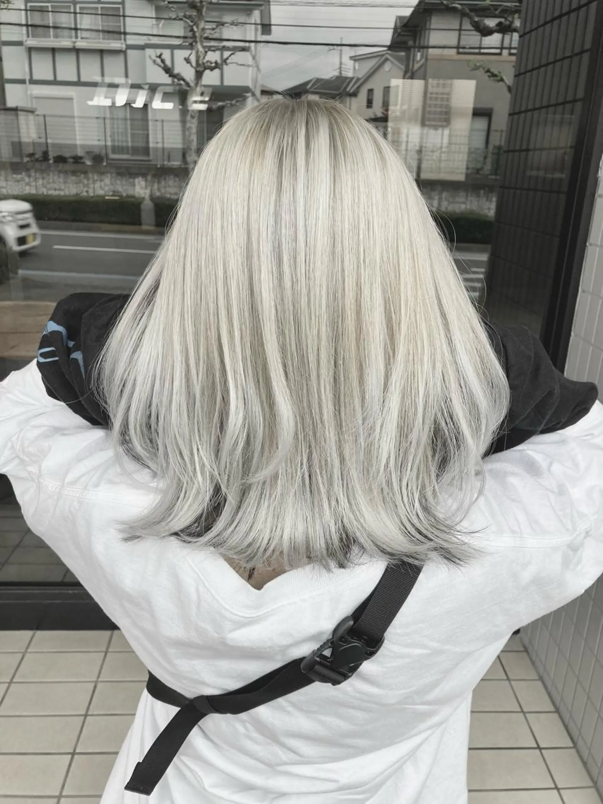 セミロング タカツド ユウキのヘアスタイル