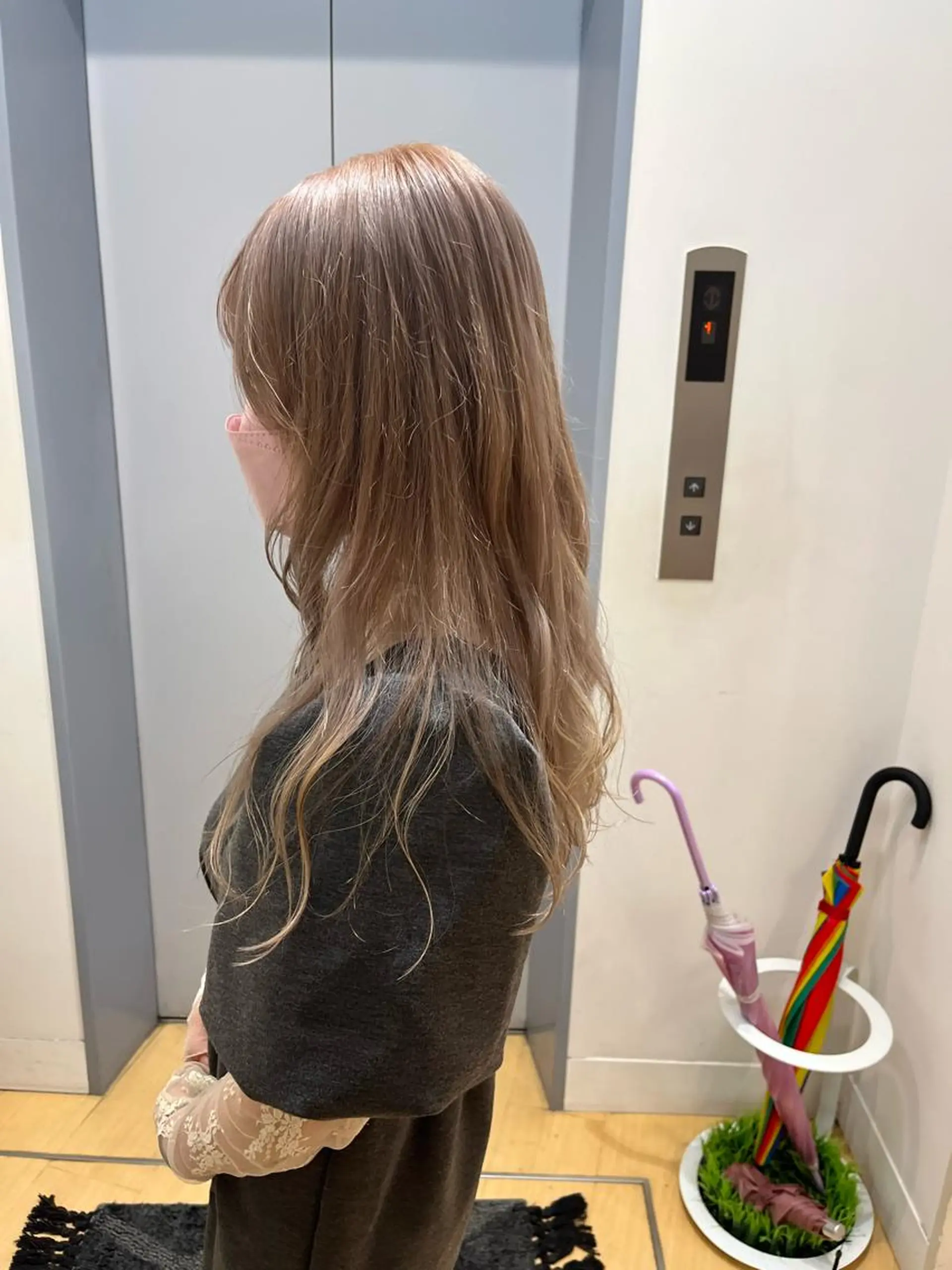 ロング カラー ベージュカラー ブリーチ ヘアカラー トリートメント 💠つたふうか/ 韓国/メンズヘア💠のヘアスタイル