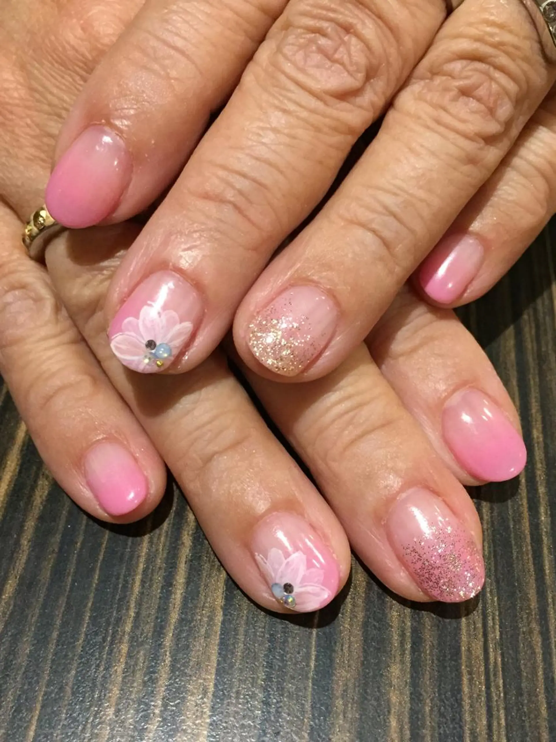 ネイル アートネイル nail & eyelash Sympa 新横浜所属・𝓢𝔂𝓶𝓹𝓪 𝓜iwako🐰ᩚのネイルデザイン