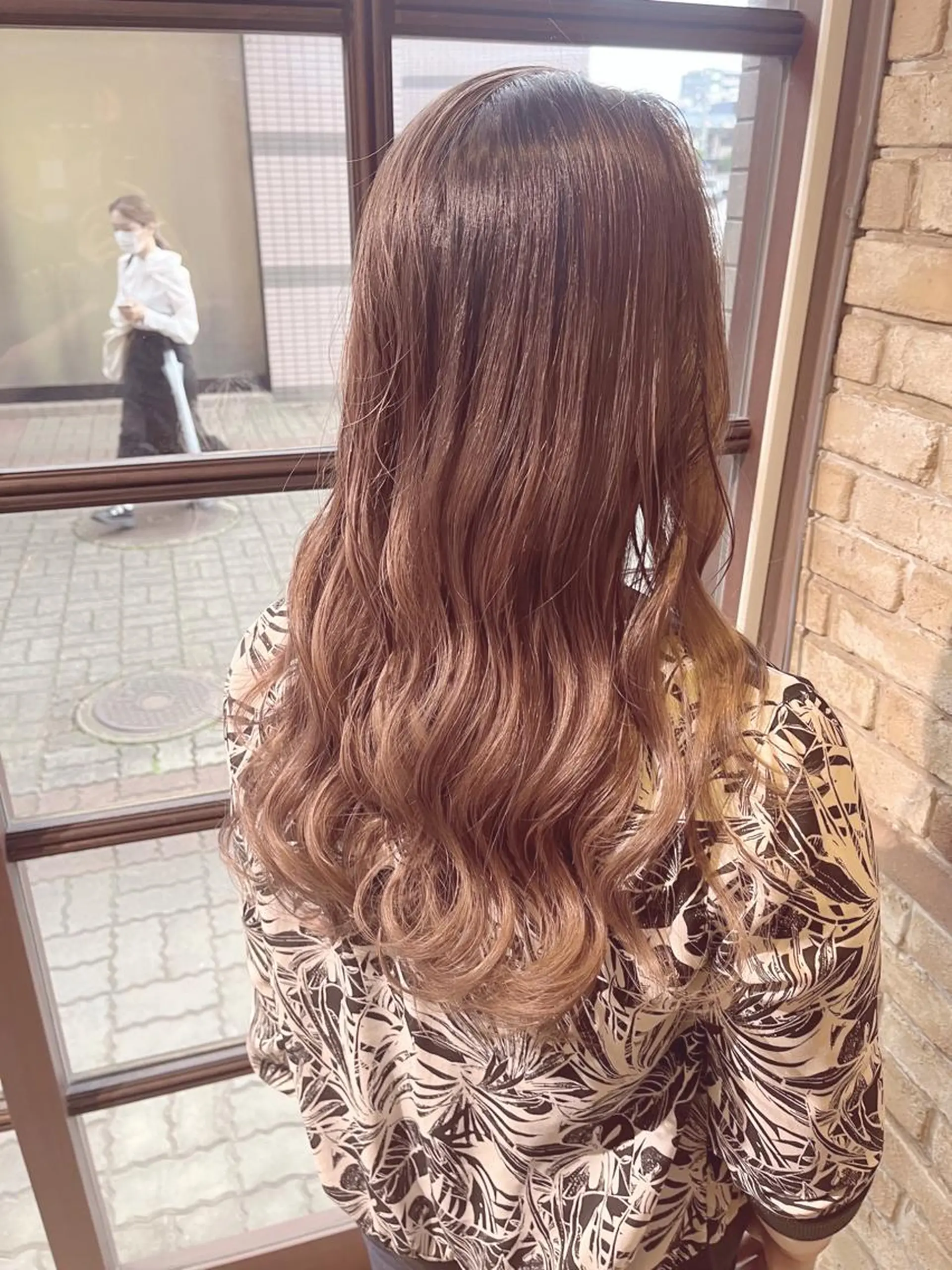 ロング ヘアカラー 🧡ミルクティー/ レイヤー🧡ショウナのヘアスタイル