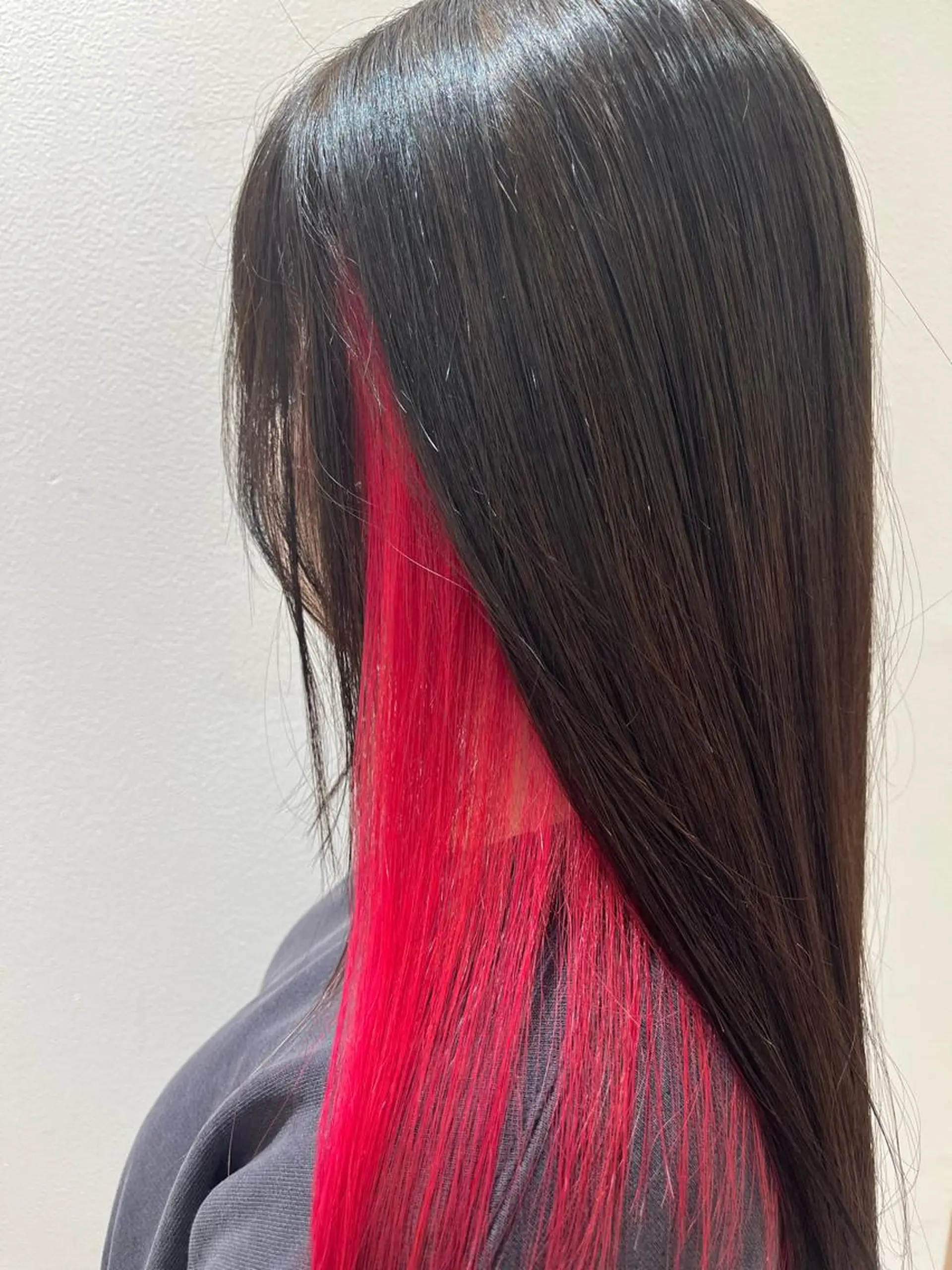 ロング カラー DC カラーモデルのヘアスタイル