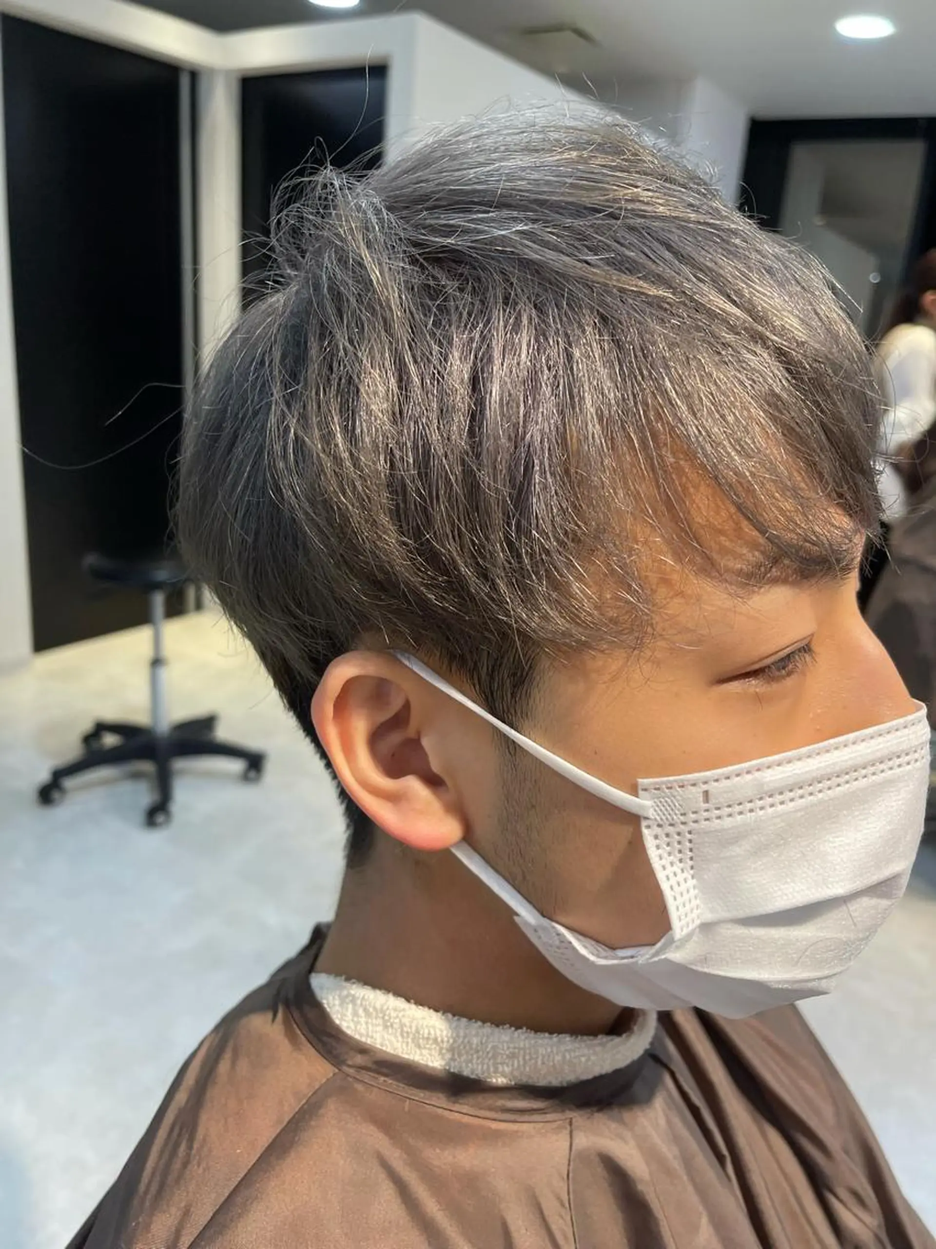 ショート カラー ブリーチ シルバー LICO HAIR×RELAXATION所属・m i k u n aのヘアスタイル