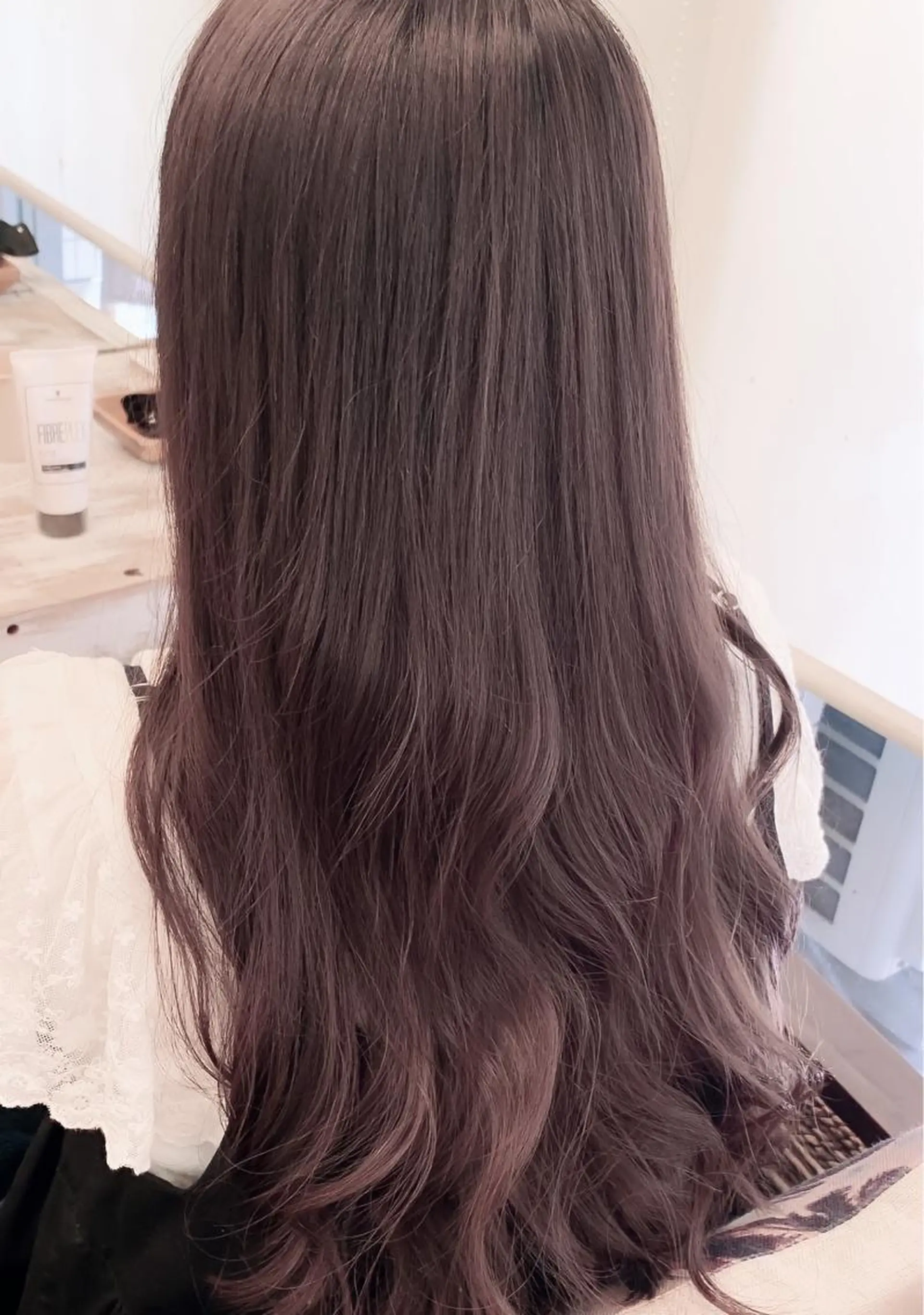 セミロング salowin 原宿店所属・髪質改善ULTOWA 縮毛矯正モリムラのヘアスタイル