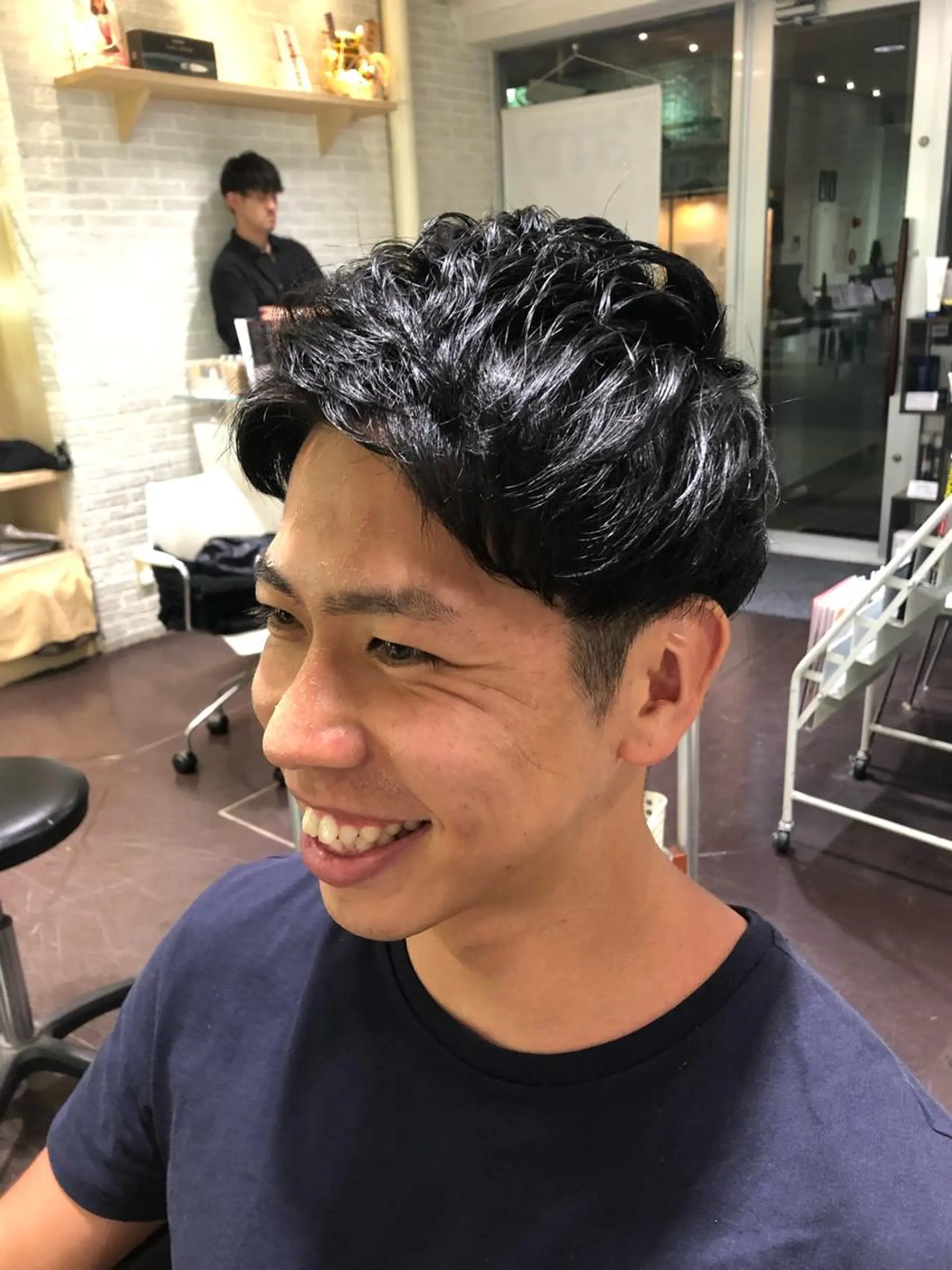 メンズ メンズパーマ カット パーマ 西山 恵太郎のヘアスタイル