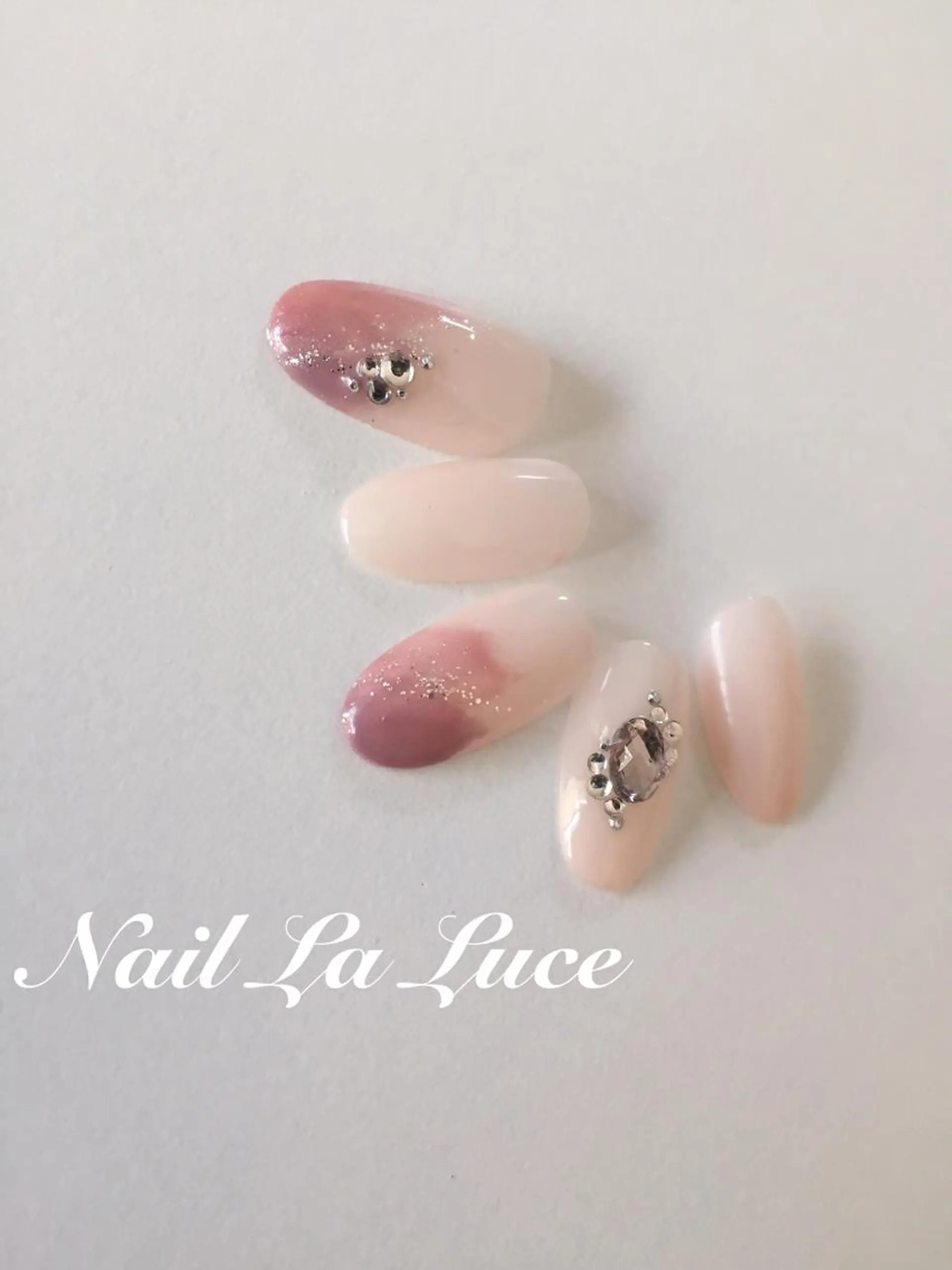 ネイル Nail.La.Luce所属・Nail La Luceのネイルデザイン