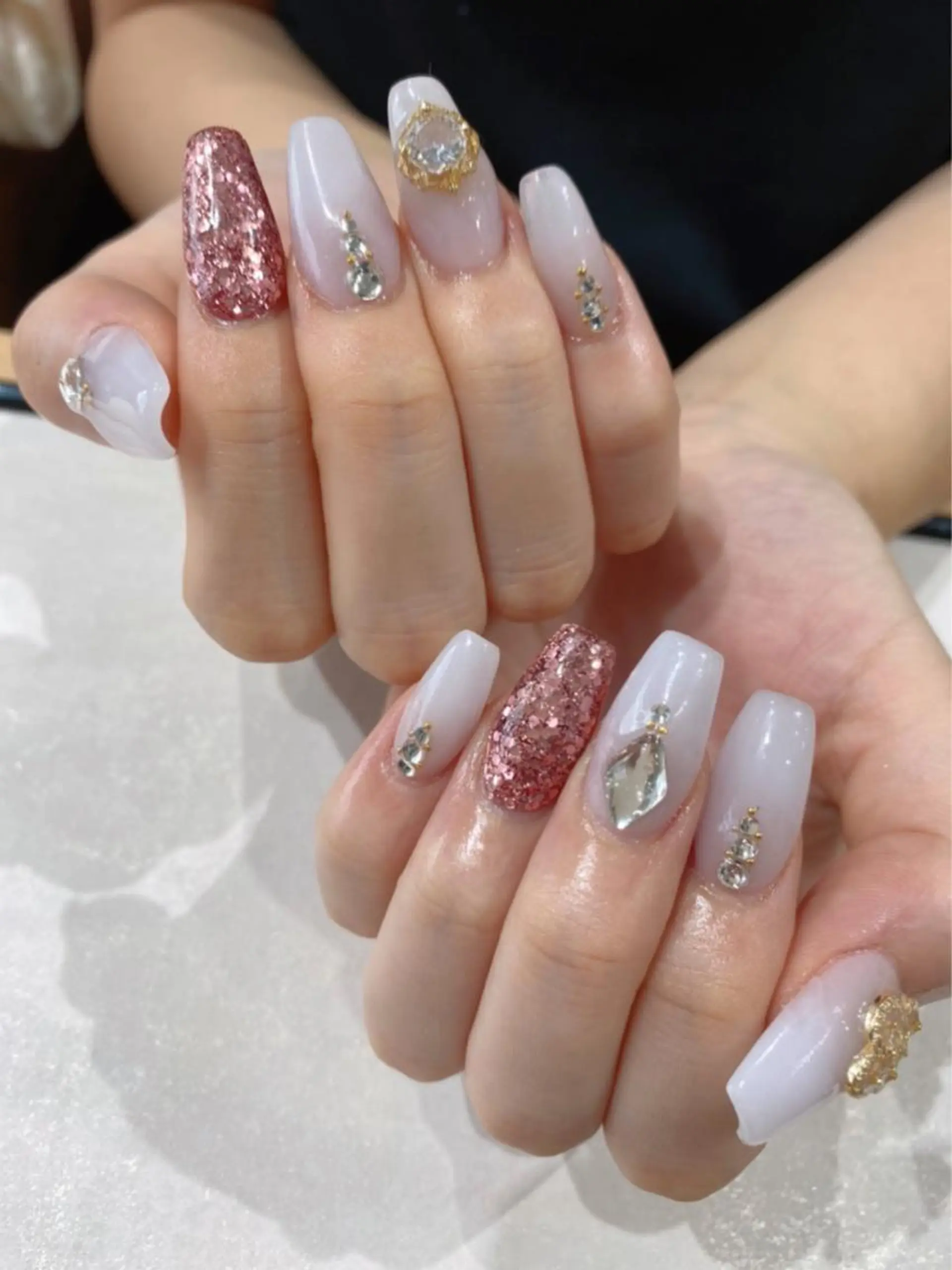 セミロング ハンドネイル Nail R💫 naoのネイルデザイン