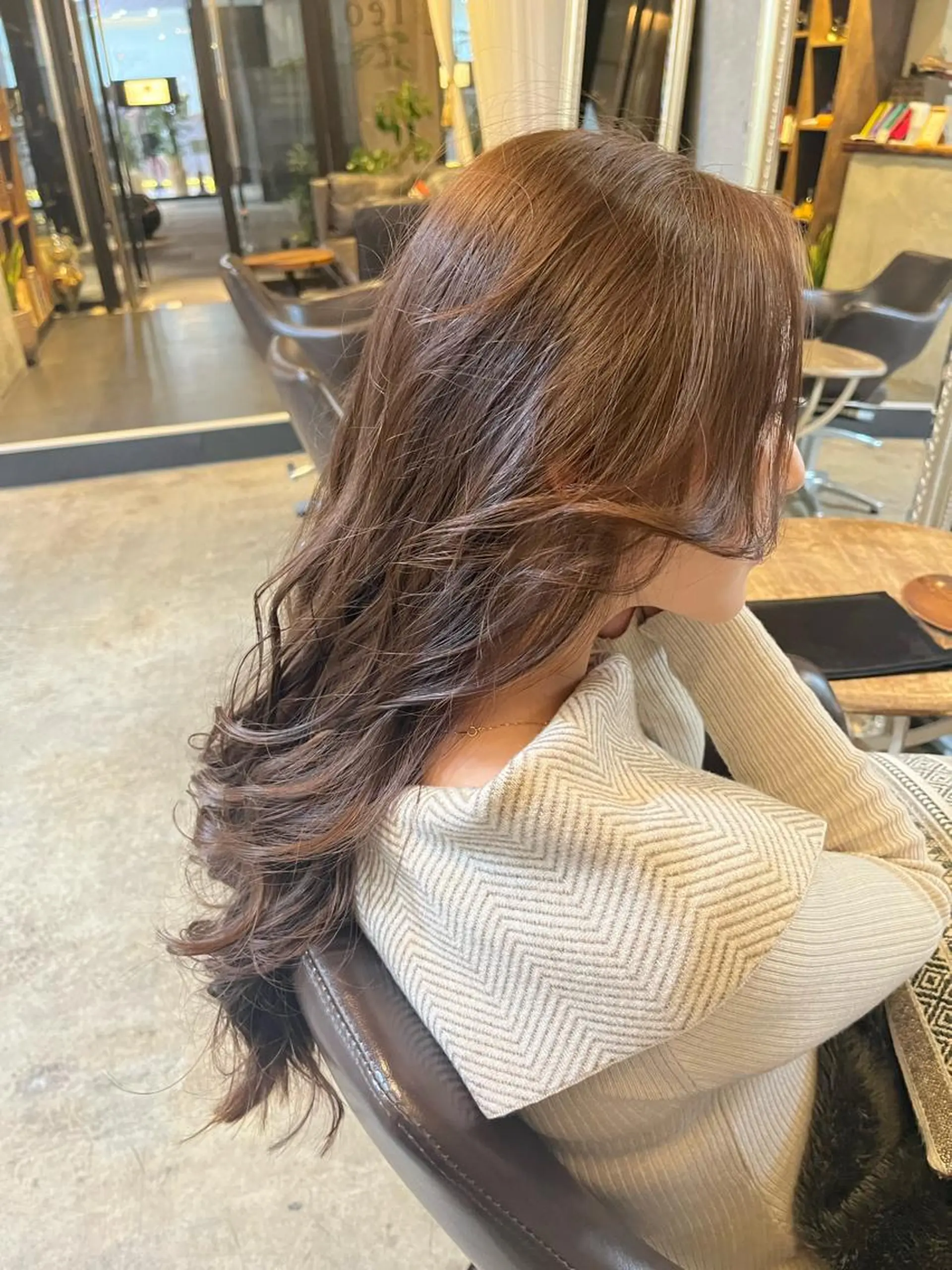 ロング カラー オリーブ/グレージュ 💐🤍理保のヘアスタイル