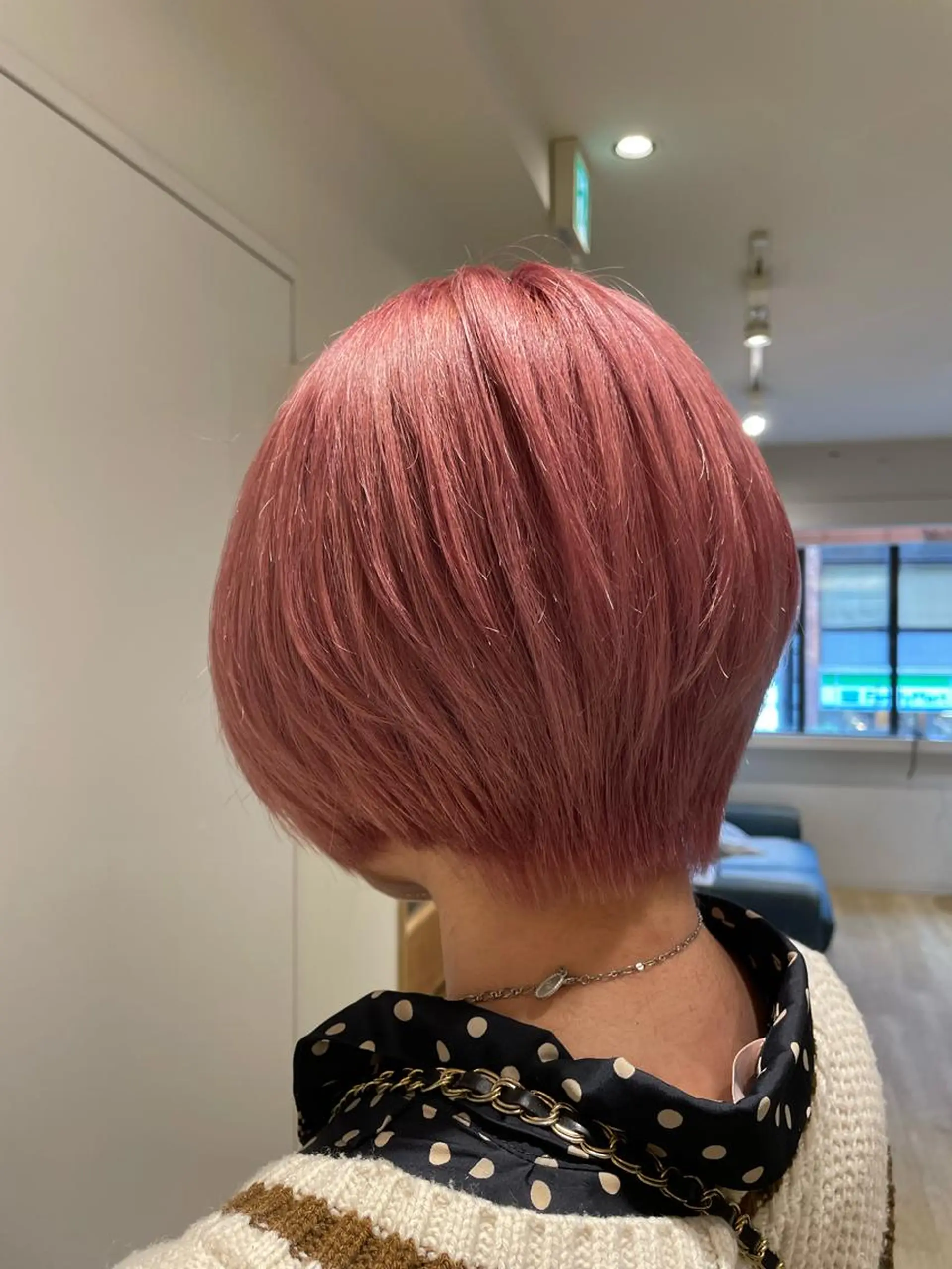 ショート カラー メンズ ショートボブ ピンクカラー ボブ ショートヘア 新宿　副店長 新井彩斗のヘアスタイル