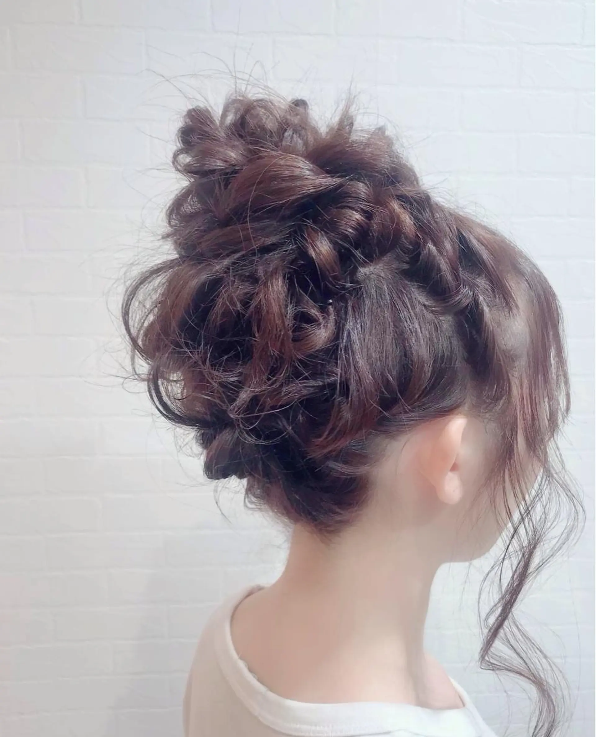 セミロング ヘアアレンジ お団子ヘア GRANLUSSO 〜グランルッソ駅前店所属・木口 嘉美のヘアスタイル