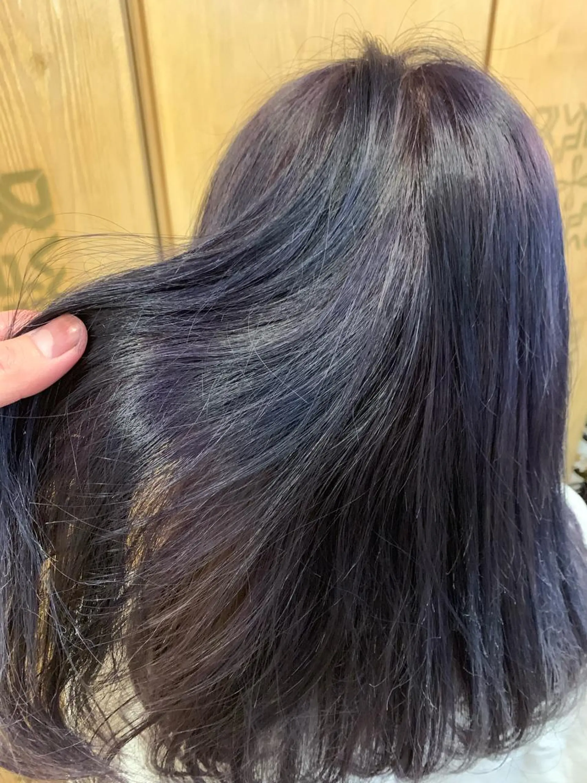 ロング カラー ブリーチ ブルーカラー ケアブリーチ 🌈艶髪　矯正 川崎　海🌈のヘアスタイル