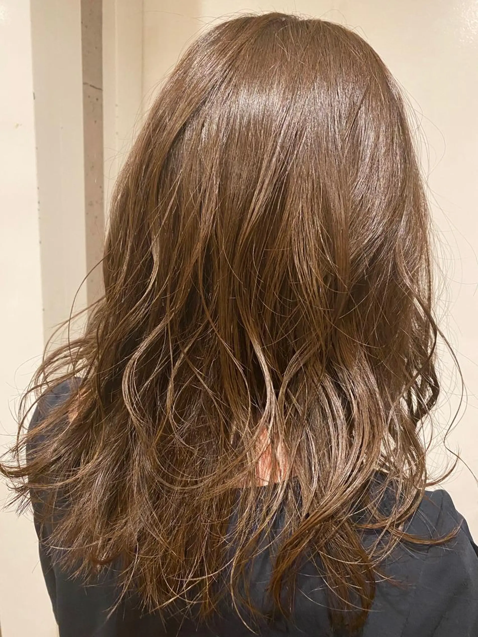 セミロング カラー ヘアアレンジ ミズタ マイのヘアスタイル