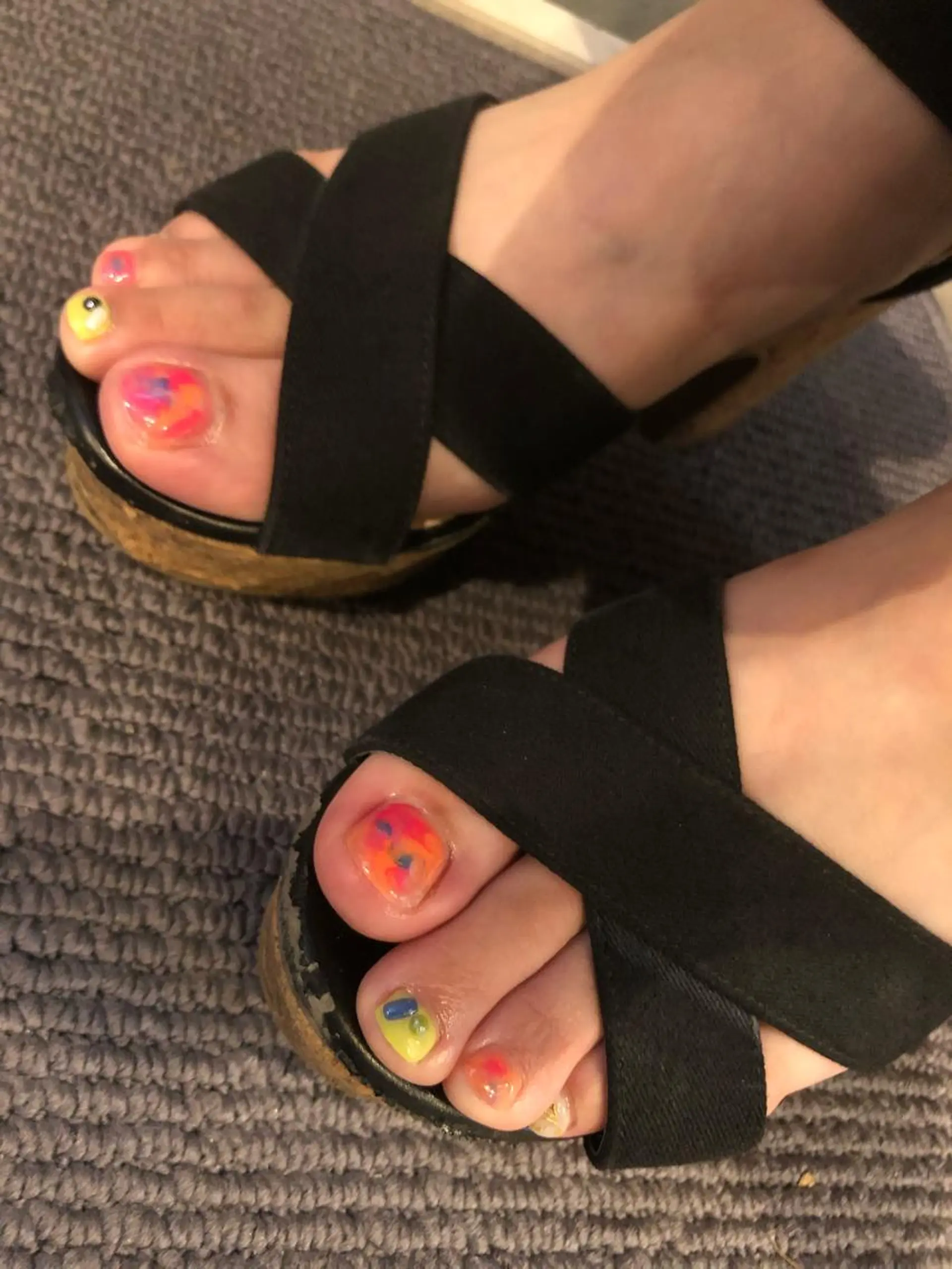 ネイル iiloo aromaworksのネイルデザイン