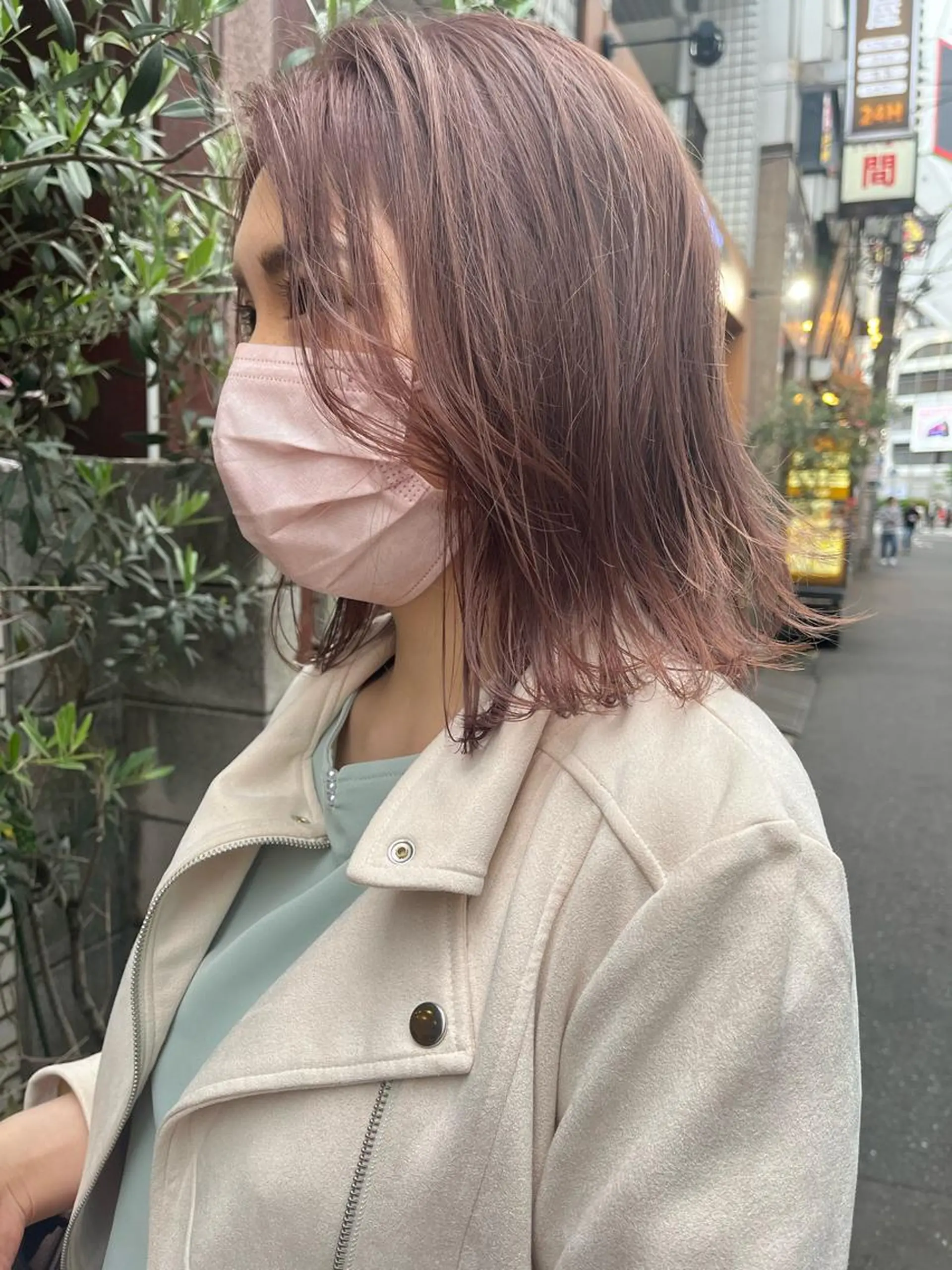 ミディアム カラー ヘアアレンジ カット ヘアカラー トリートメント ヘアセット 🌷ボブ/髪質改善 ストレートのヘアスタイル