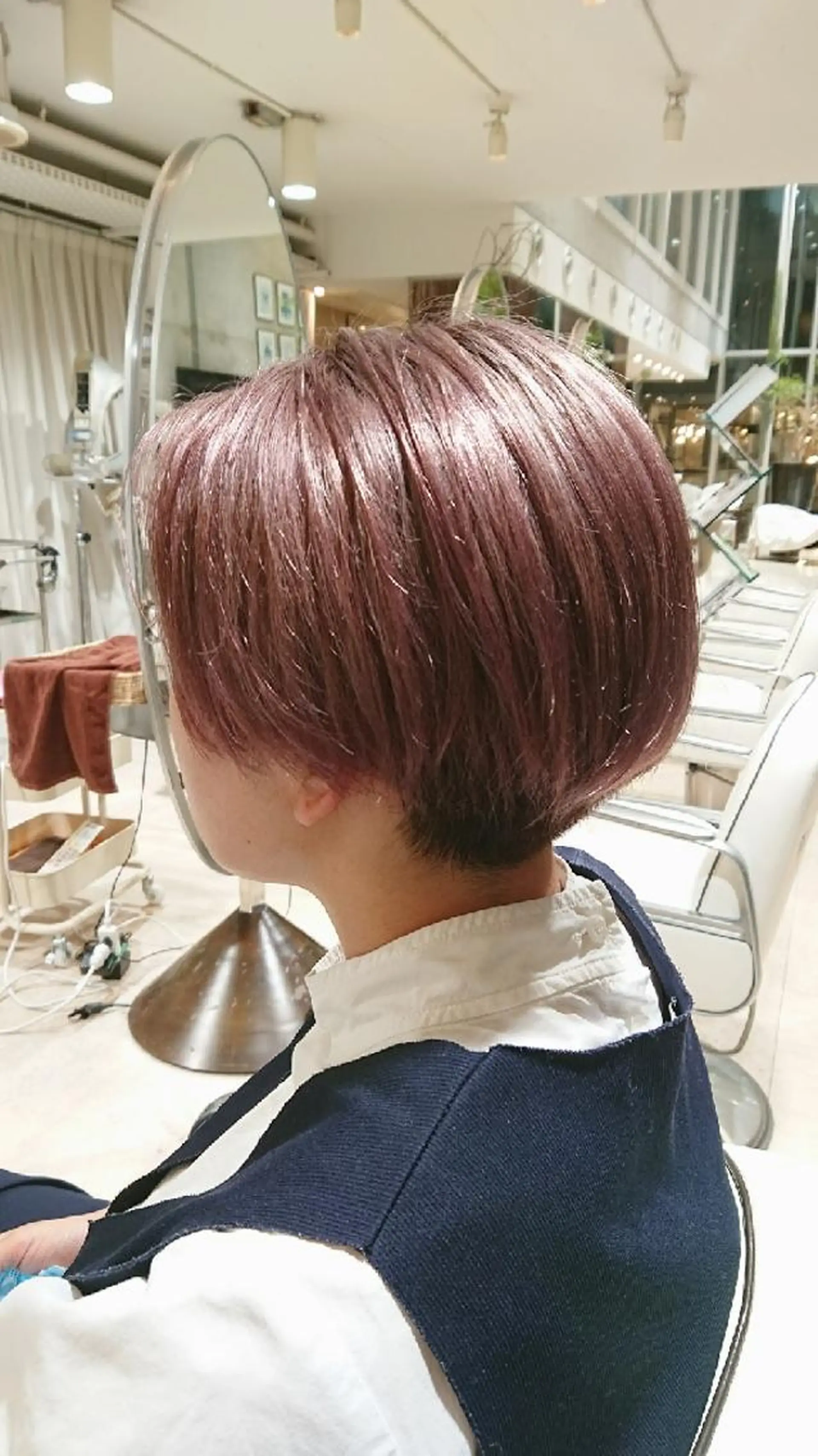 カラー ヘアカラー 坪井 佑美のヘアスタイル