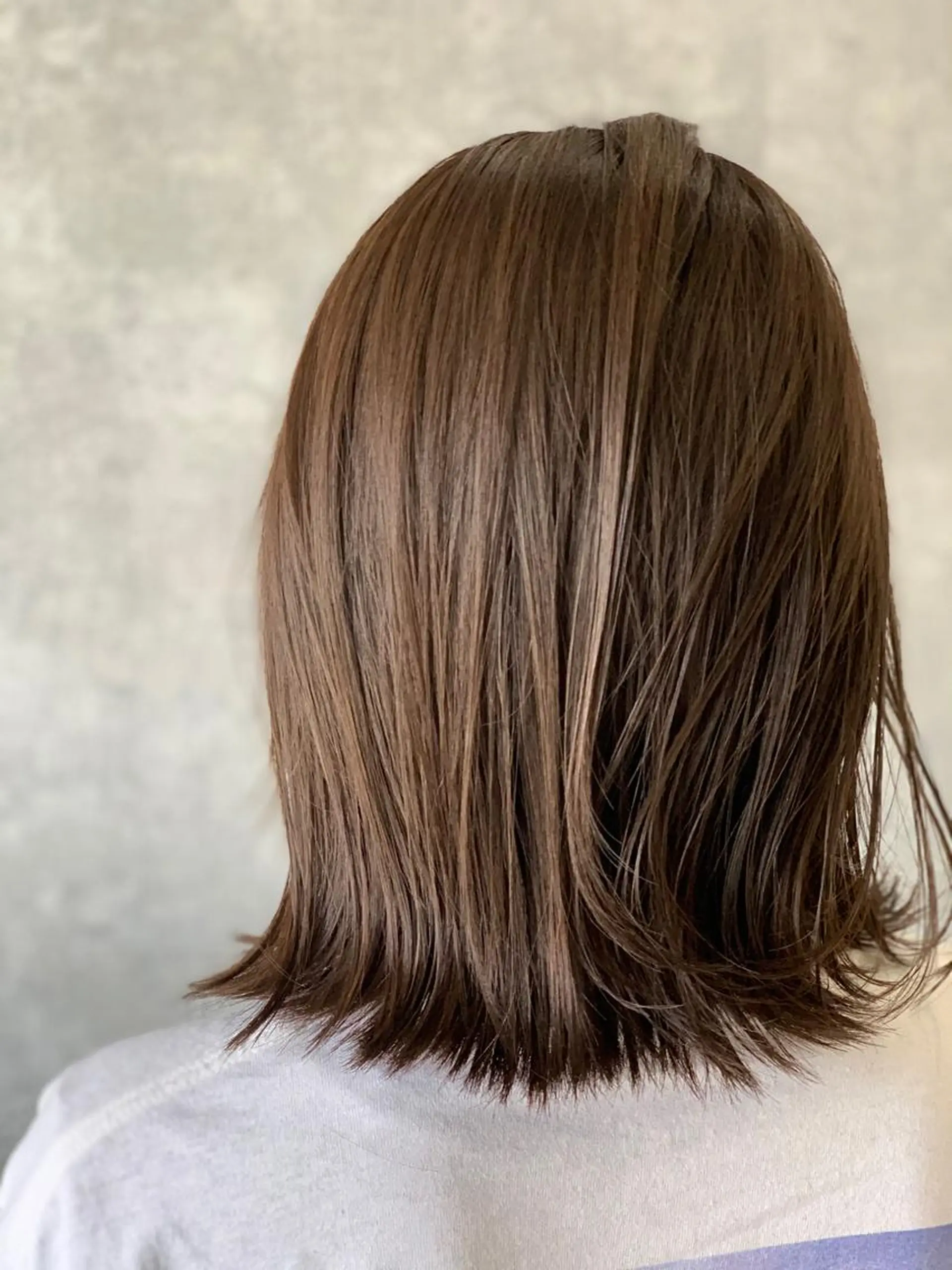 ミディアム カラー ベージュカラー オリーブベージュ LUXBE LUCE那覇イオン店所属・LUXBE LUCEのヘアスタイル