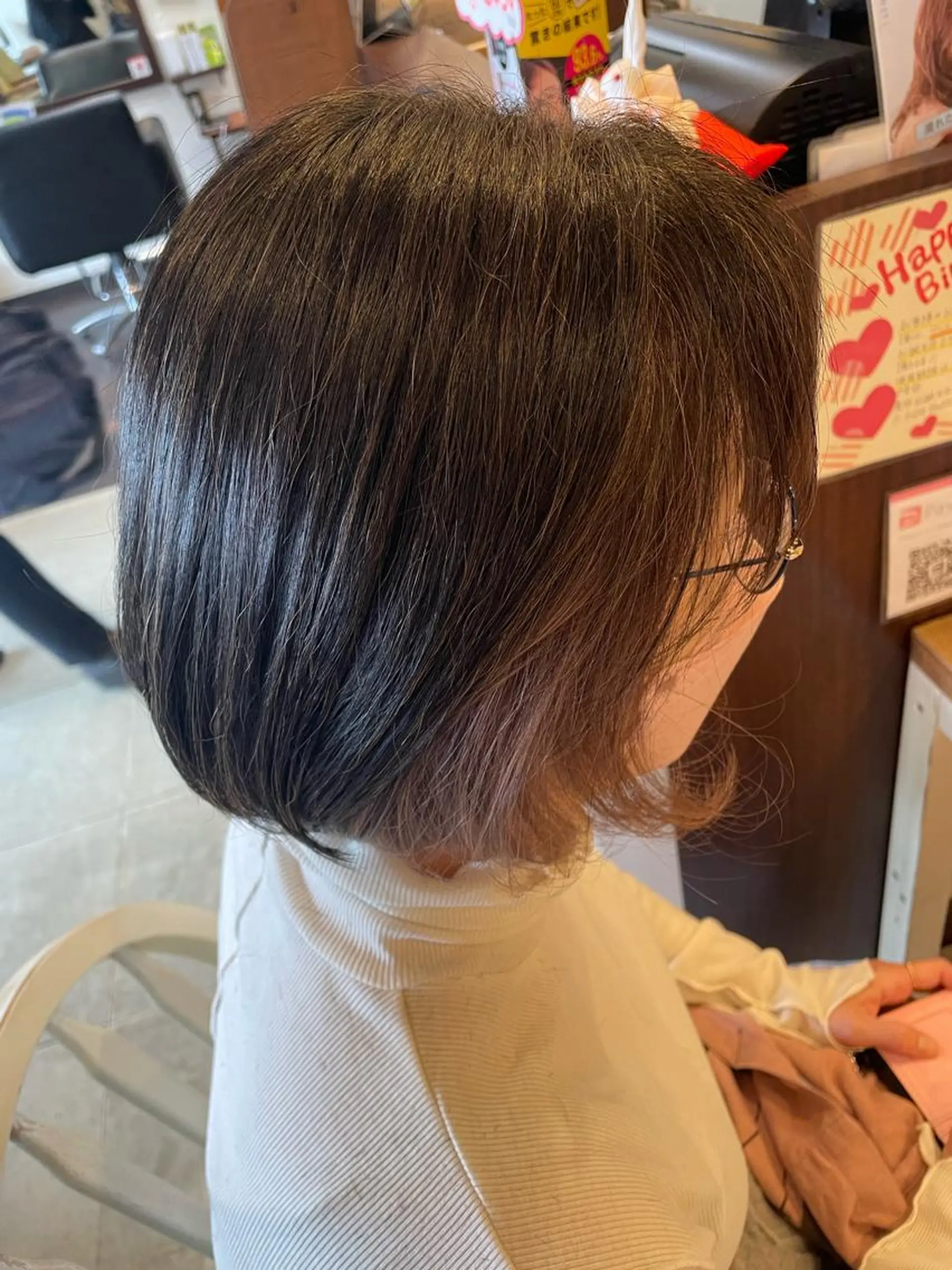 ミディアム カラー ベージュカラー ブリーチ 美容室 Jフィドルファドル所属・わきた かずなのヘアスタイル