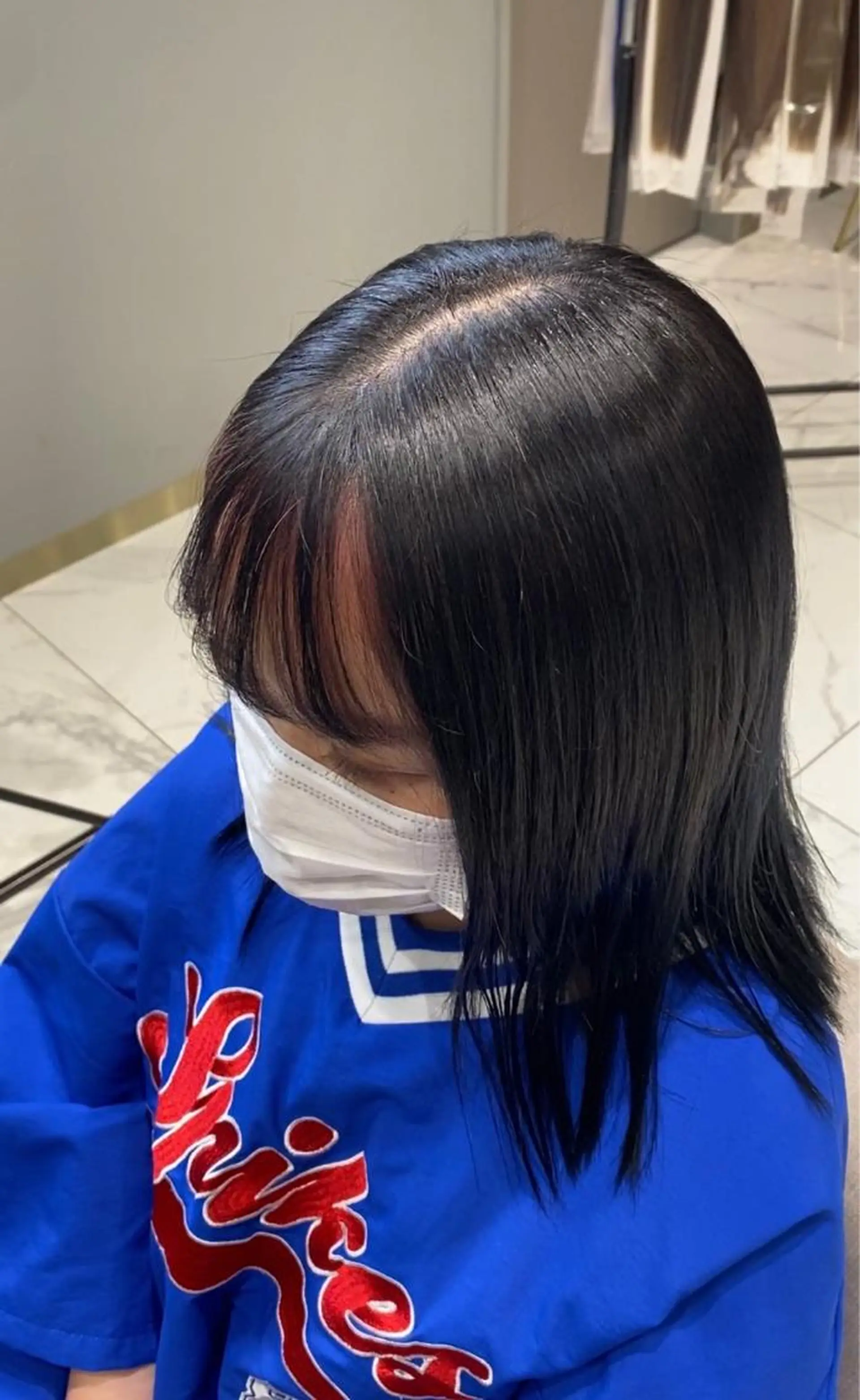 カラー 磯田 冬弥のヘアスタイル