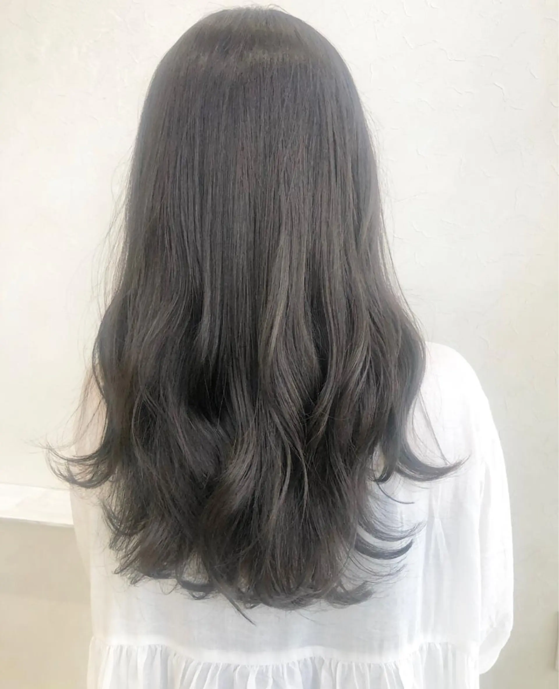 ロング カラー nakahara madokaのヘアスタイル