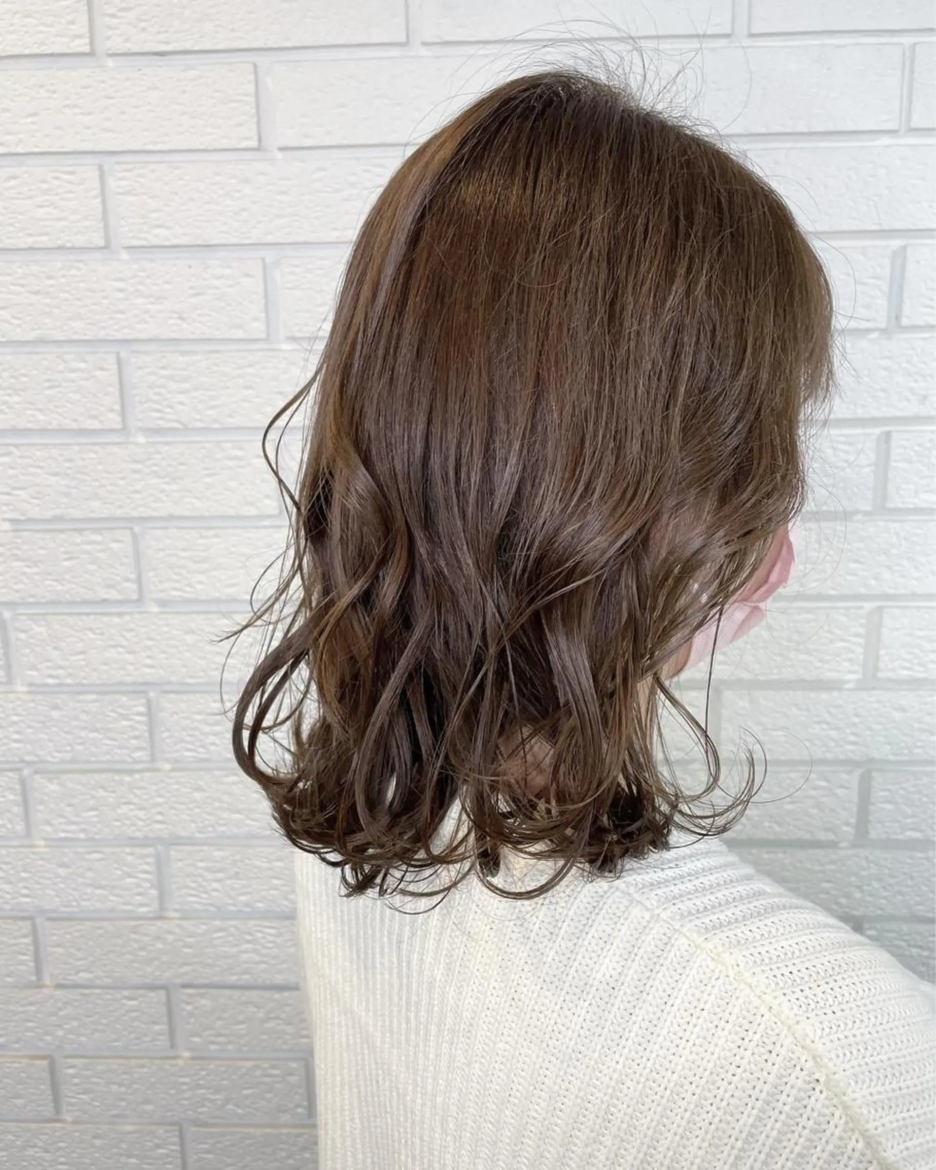 ミディアム カラー ベージュカラー ブリーチ ブリーチなしカラー 外ハネヘア ニュアンスデザイン✄ YOU♡のヘアスタイル