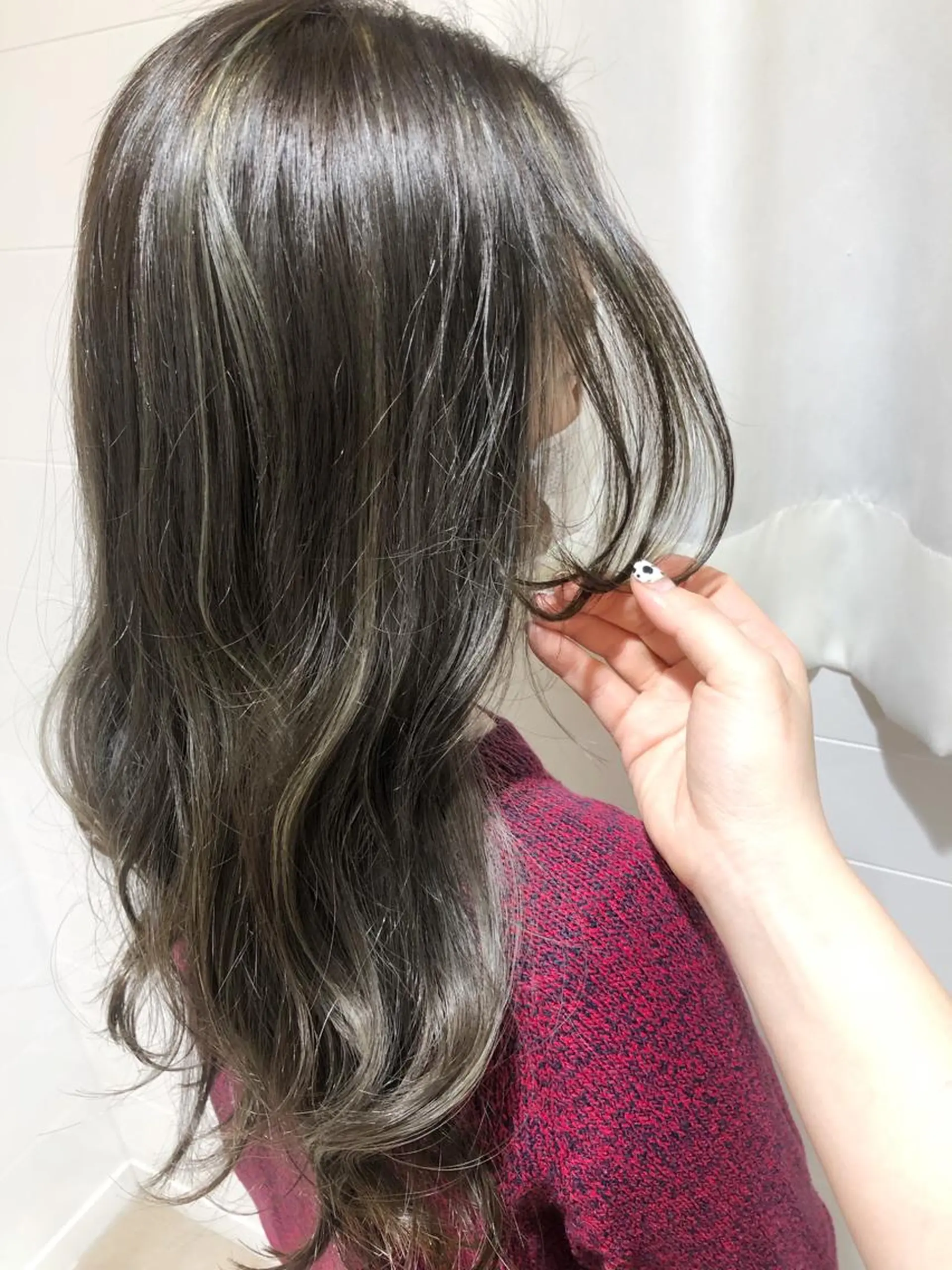 ロング カラー ヘアカラー 🌟eyeモデル募集 しもさこ🌟のヘアスタイル