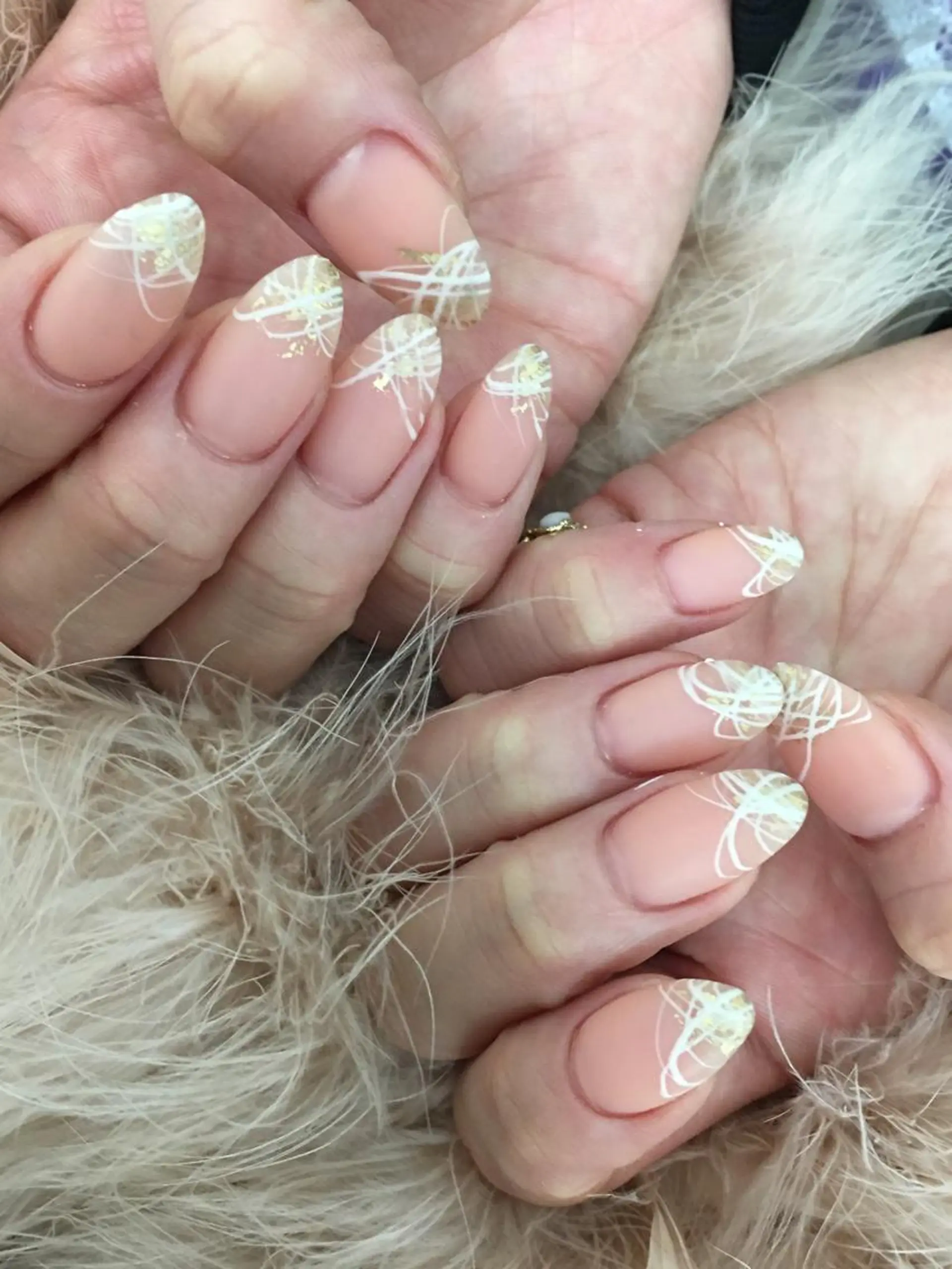 ミディアム ハンドネイル NAILSALON 🍔Timna🍟のネイルデザイン