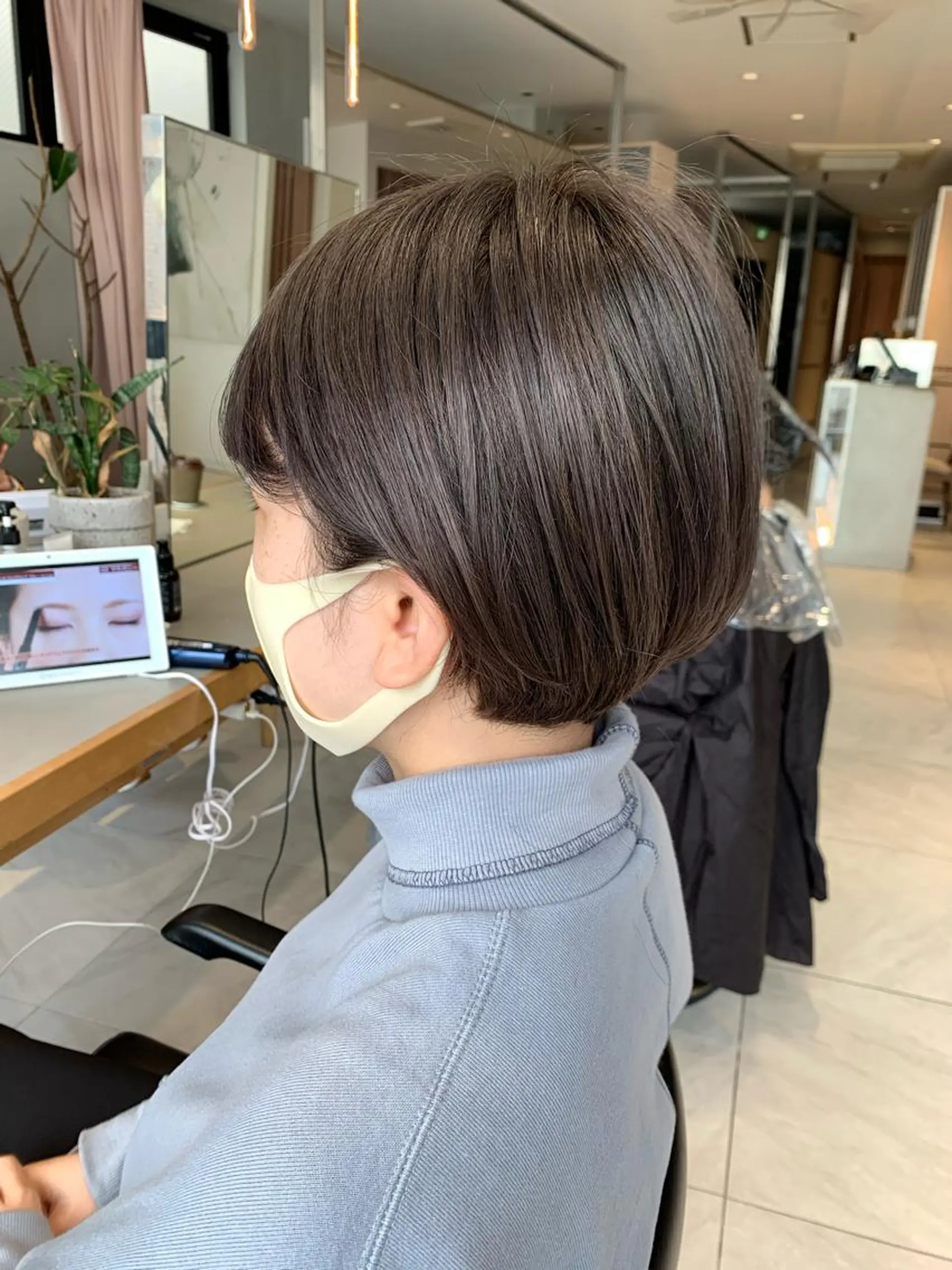 ショート カラー カット ヘアカラー トリートメント ヘッドスパ 柔らか透け感カラー 🌿ムロヤリョウスケのヘアスタイル