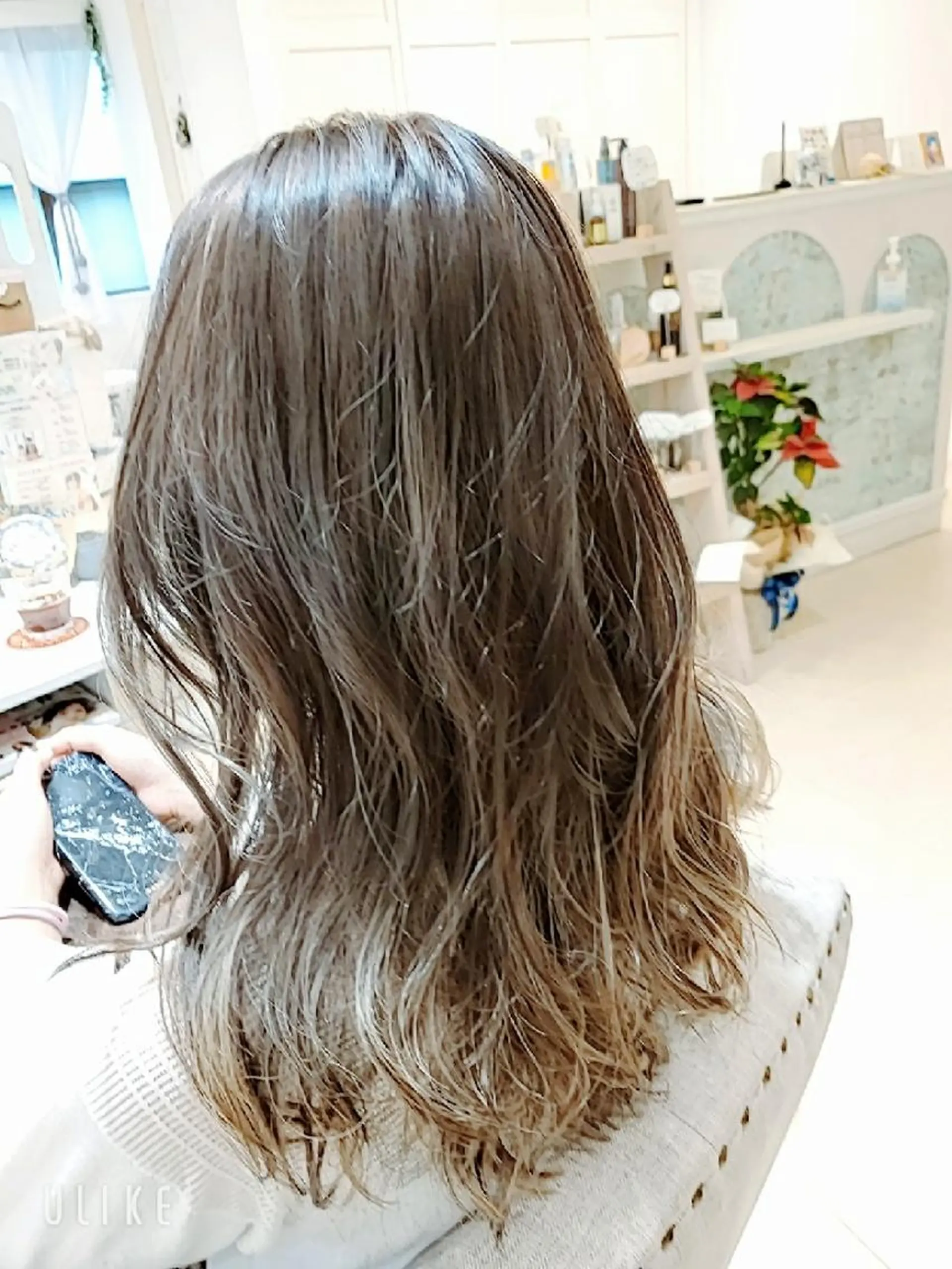 セミロング カラー アッシュ ハイライトカラー ハイライト 💎カラー特化💎 長嶺文江💎のヘアスタイル