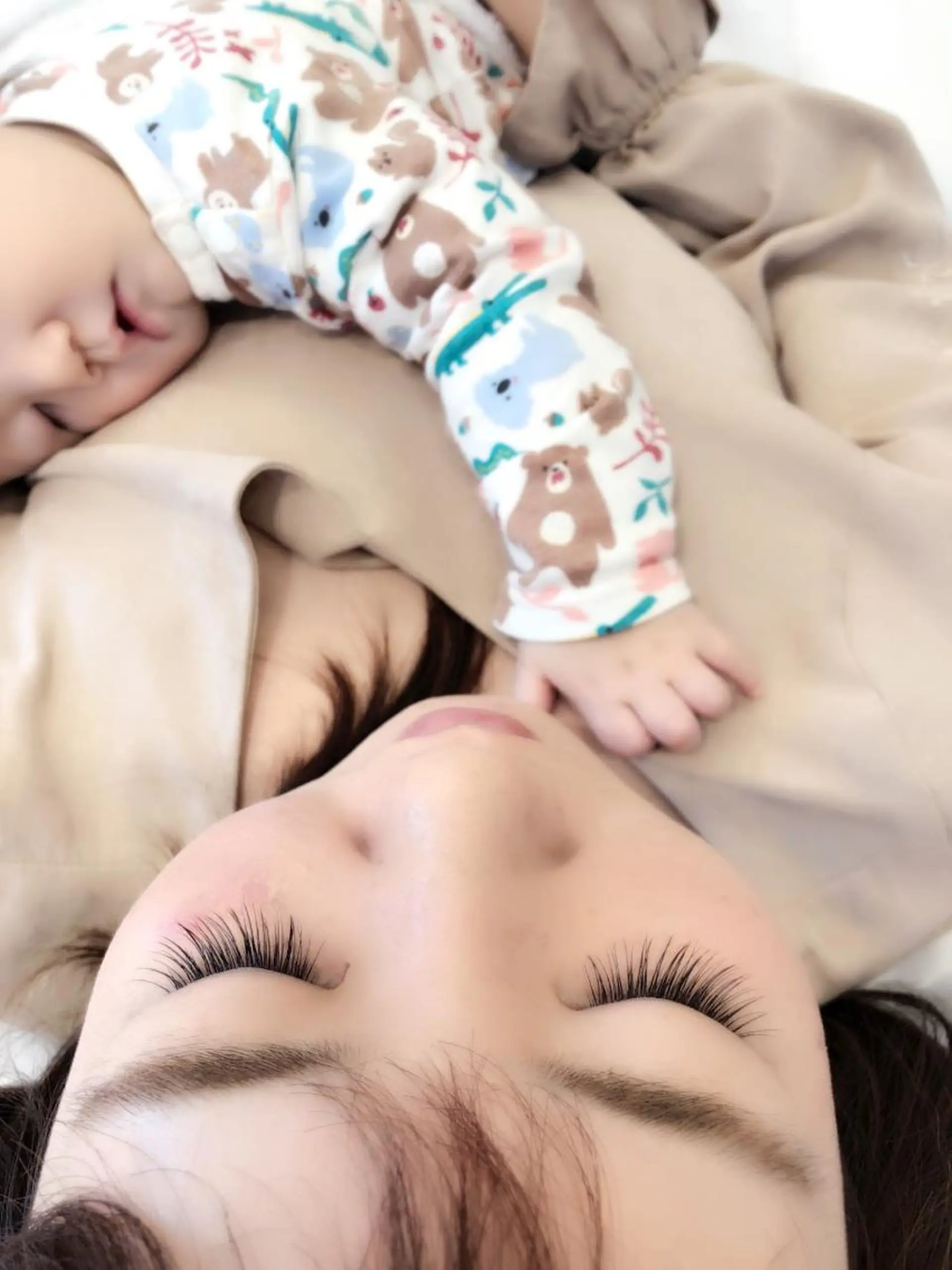 キッズ マツエク・マツパ ボリュームラッシュ CLEF eyelash salon所属・CLEF eyelashのマツエク・マツパデザイン