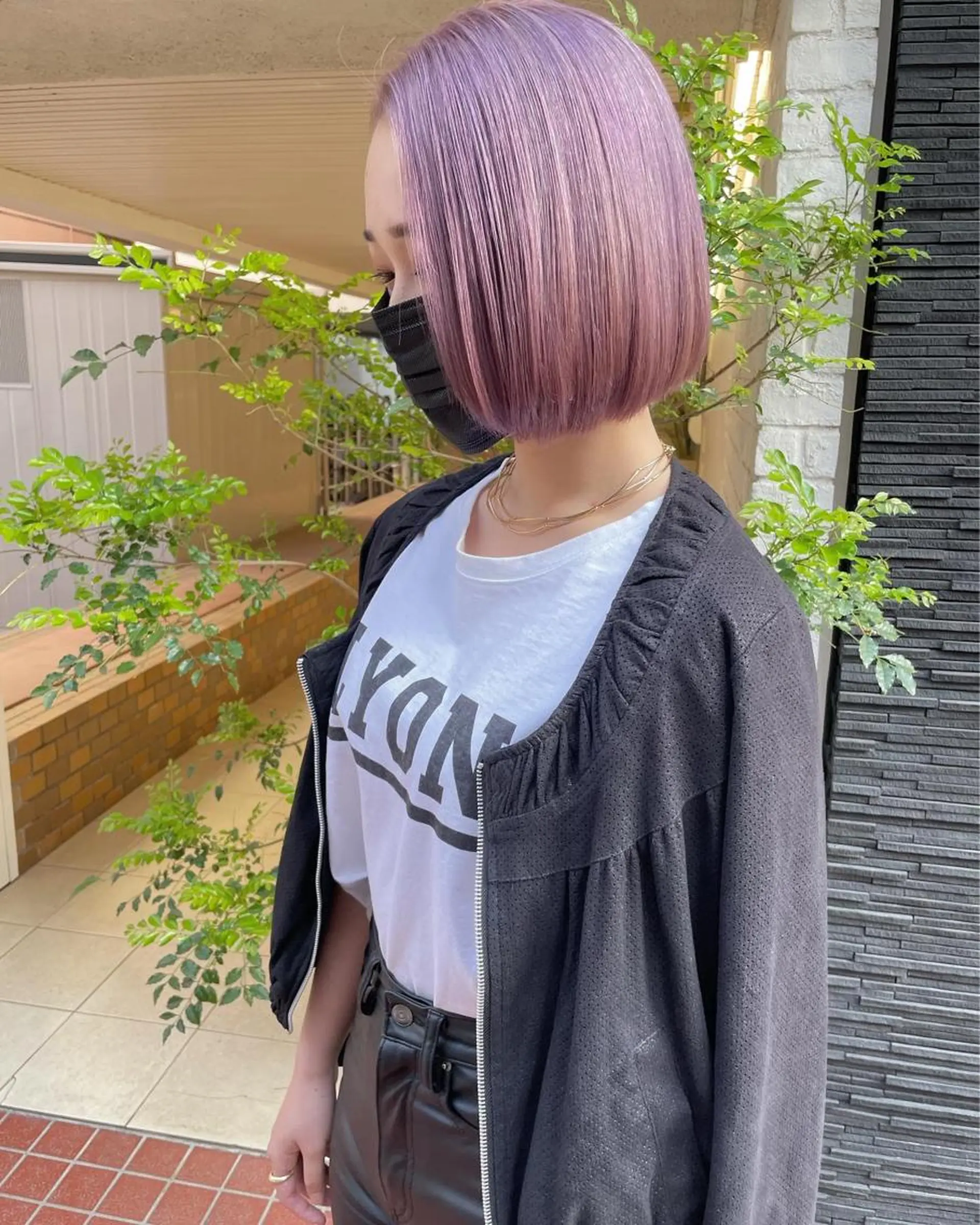 ショート カラー ViVIE所属・VIVIE天神 ブリーチのヘアスタイル
