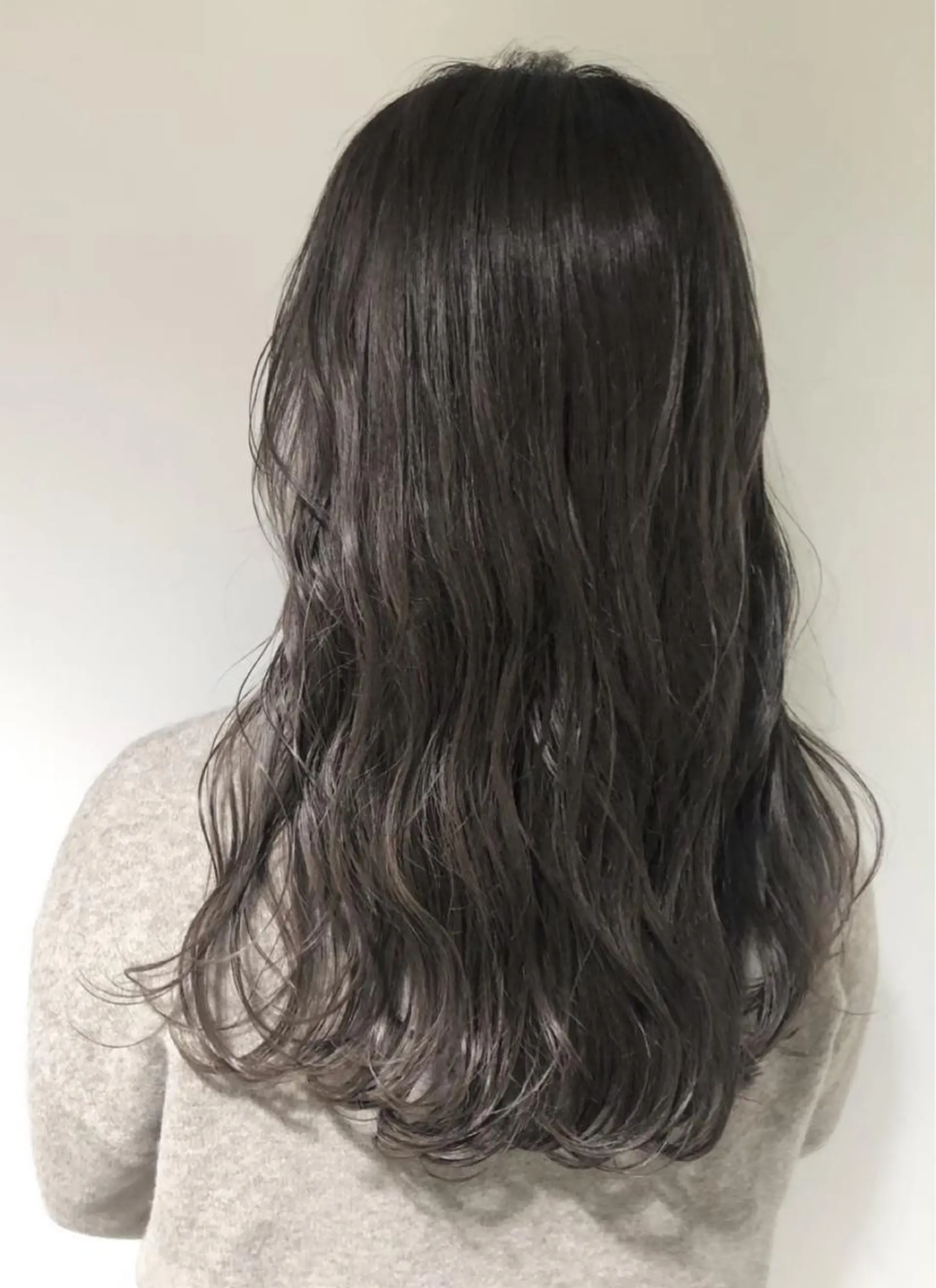 セミロング カラー ヘアカラー トリートメント ikeda shioriのヘアスタイル