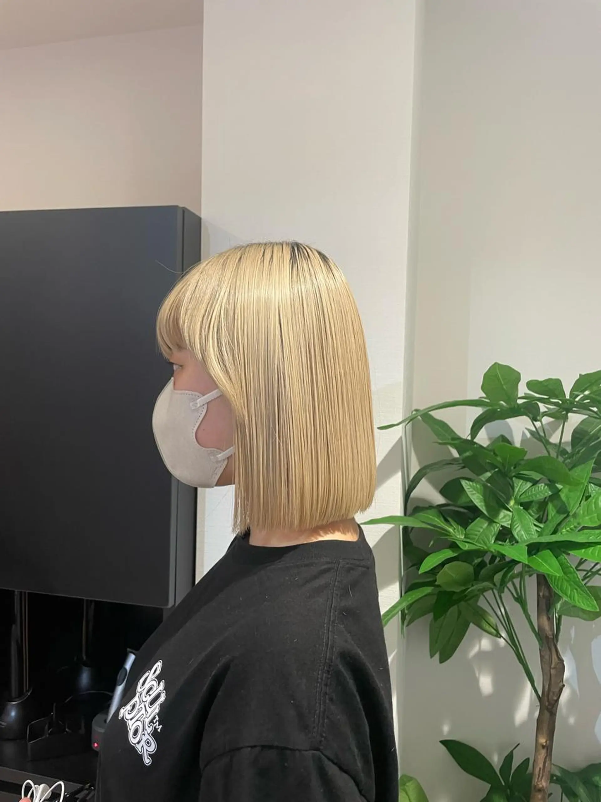 ショート 艶髪カラー✨ misaki .のヘアスタイル