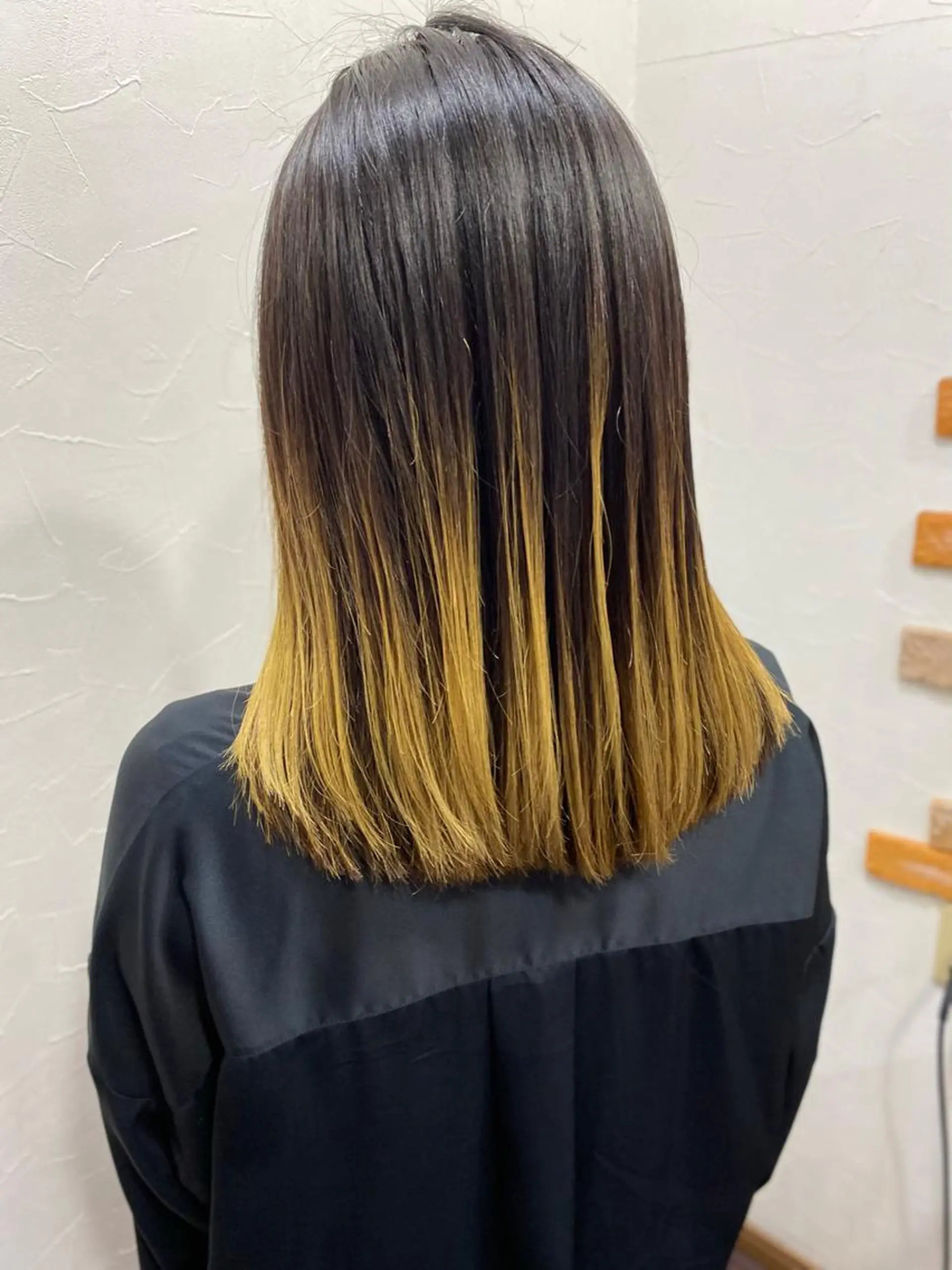 ミディアム カラー ブリーチ ケアブリーチ ハイライトカラー ハイトーンカラー インナーカラー ladix hair design所属・【透明感.艶髪】 中原史雄のヘアスタイル