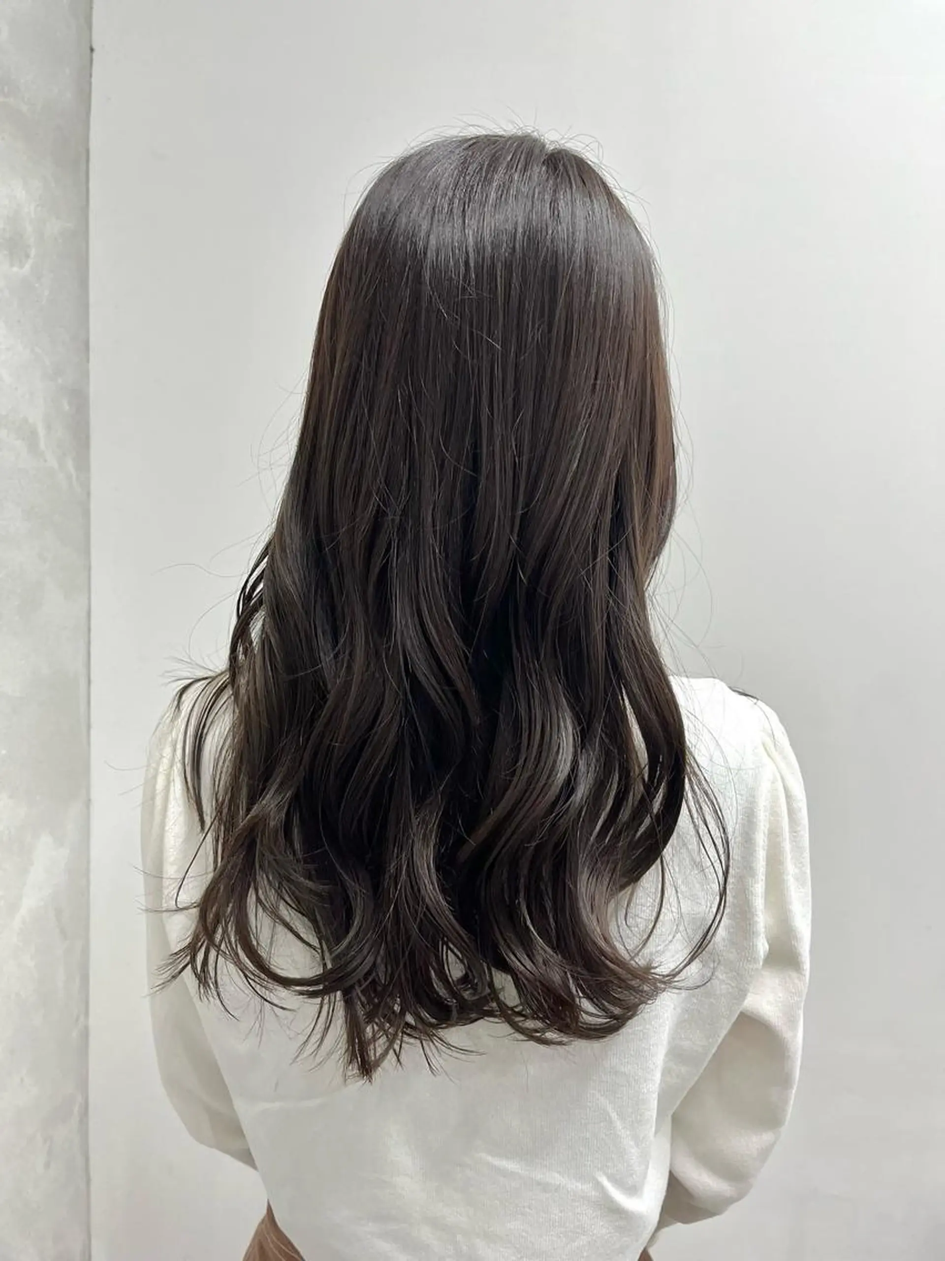 ロング カラー カット ヘアカラー トリートメント 山本 佳奈のヘアスタイル
