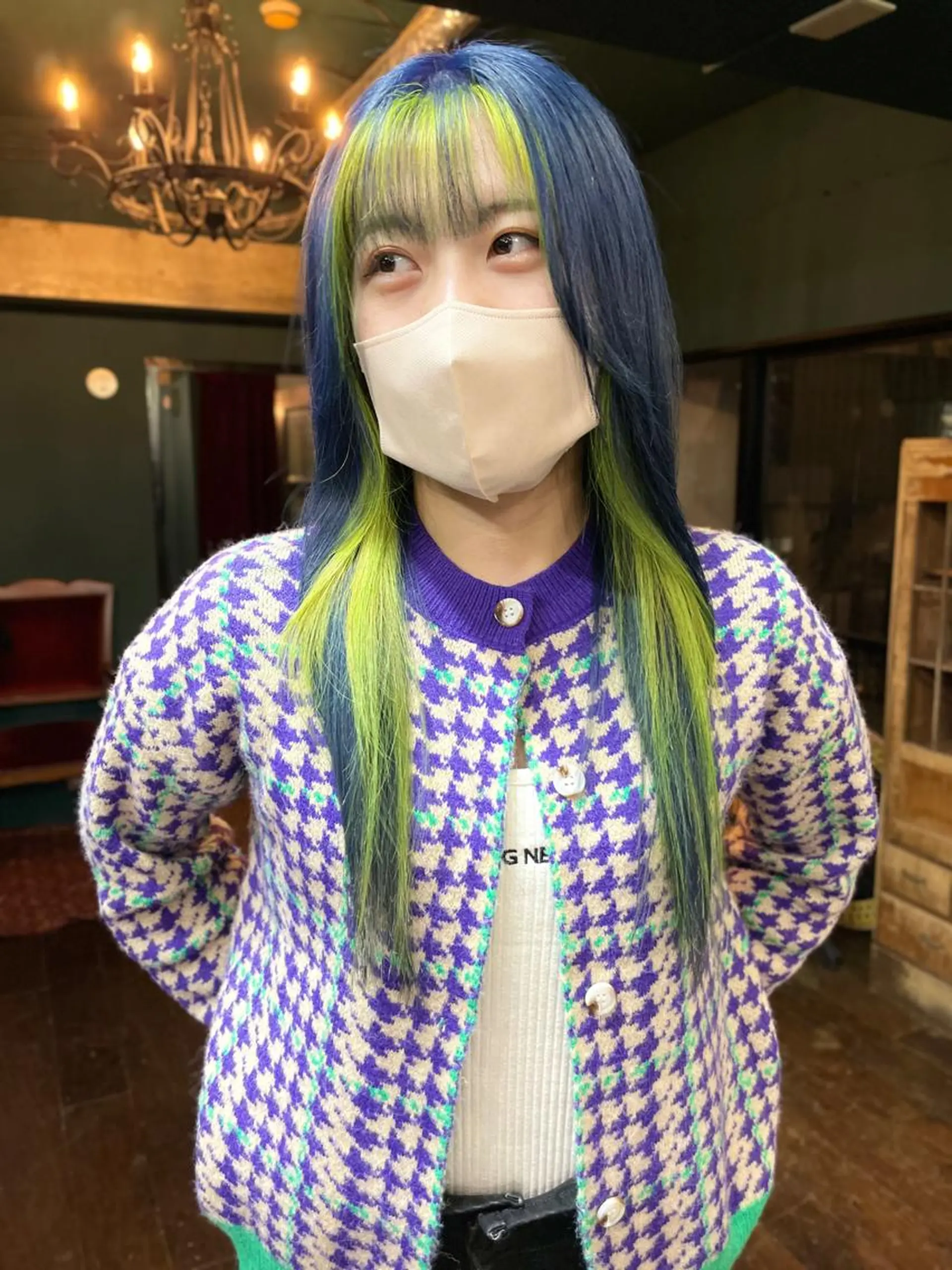 ロング イエローカラー カット ヘアカラー トリートメント vivre libre所属・vivre libreのヘアスタイル