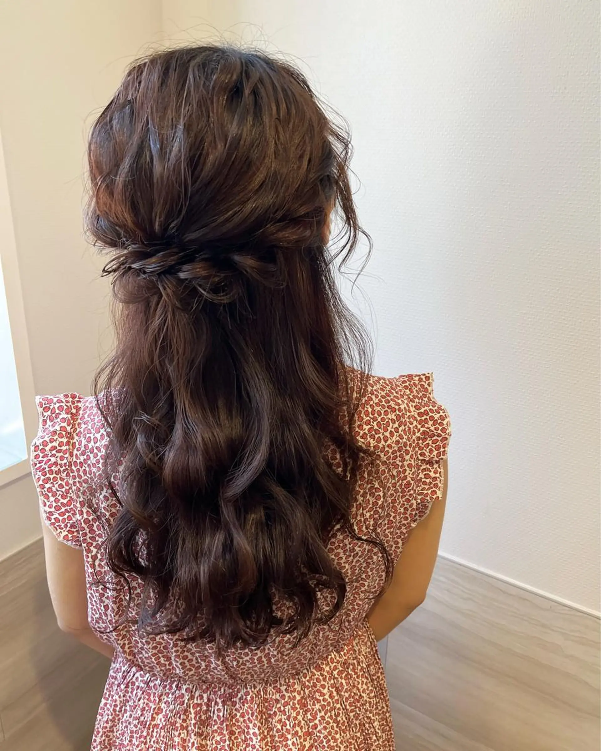 ロング ヘアアレンジ tomida yukiのマツエク・マツパデザイン