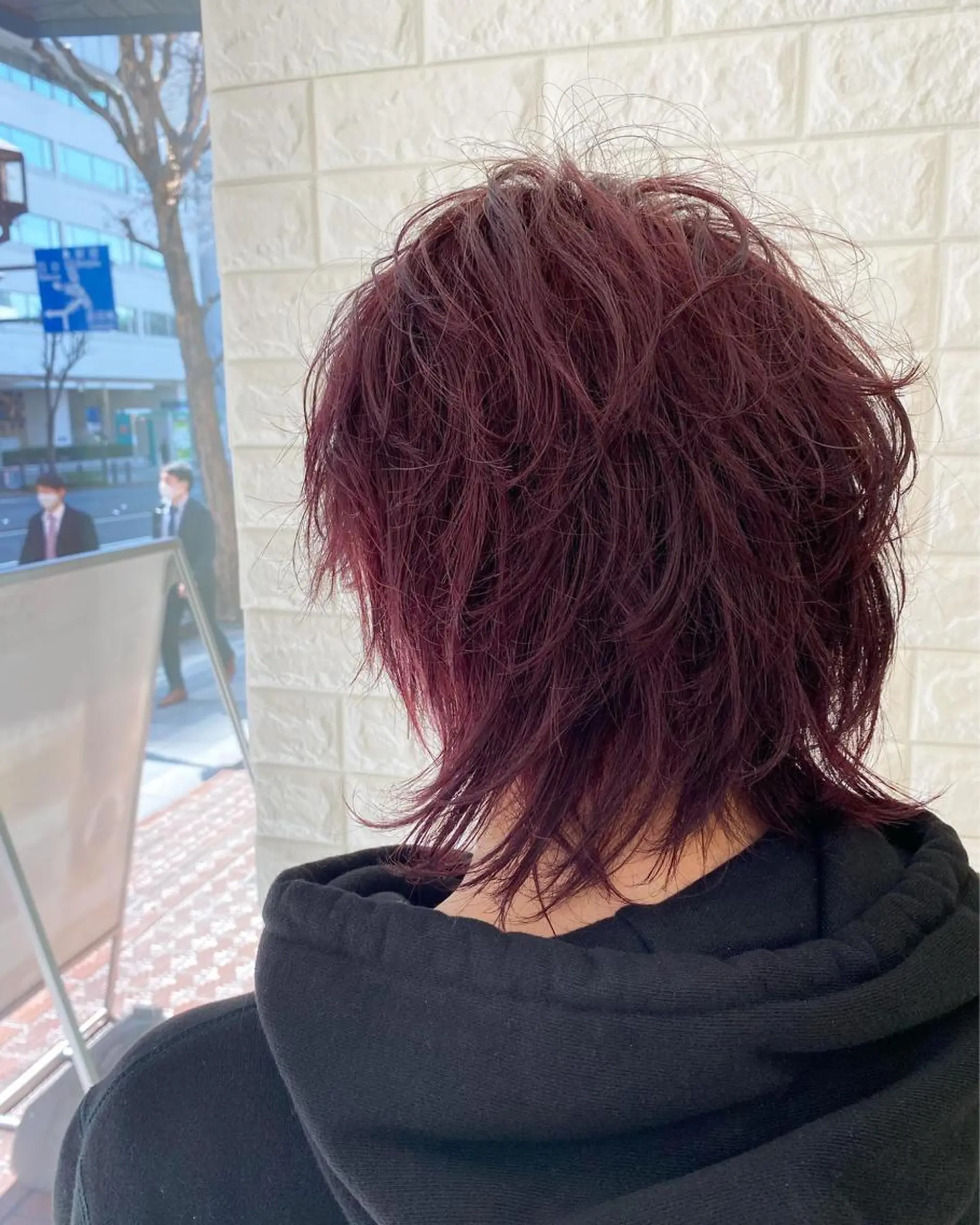カラー ブリーチ カシス uni原宿所属・韓国ヘア レイヤーカットのヘアスタイル