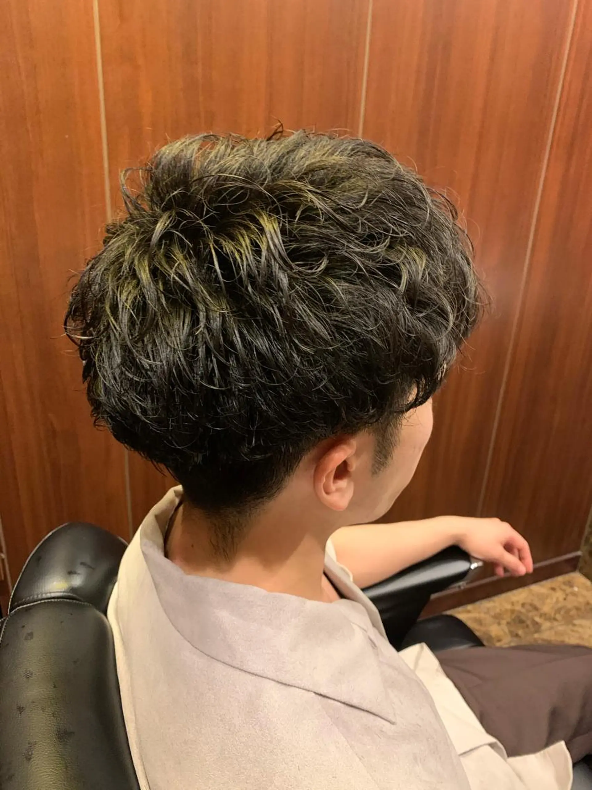 メンズ プレミアムバーバー 草野のヘアスタイル