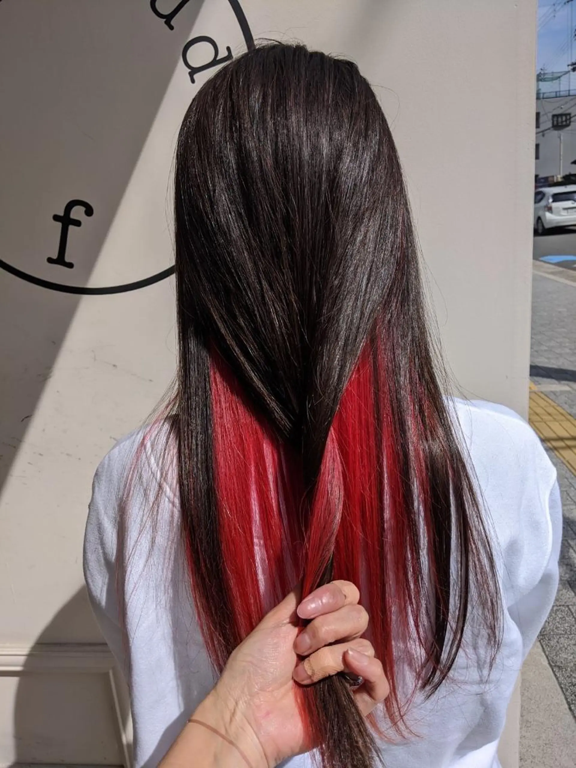 ロング カラー レッドカラー カット ヘアカラー トリートメント 川越 輝梨奈のヘアスタイル
