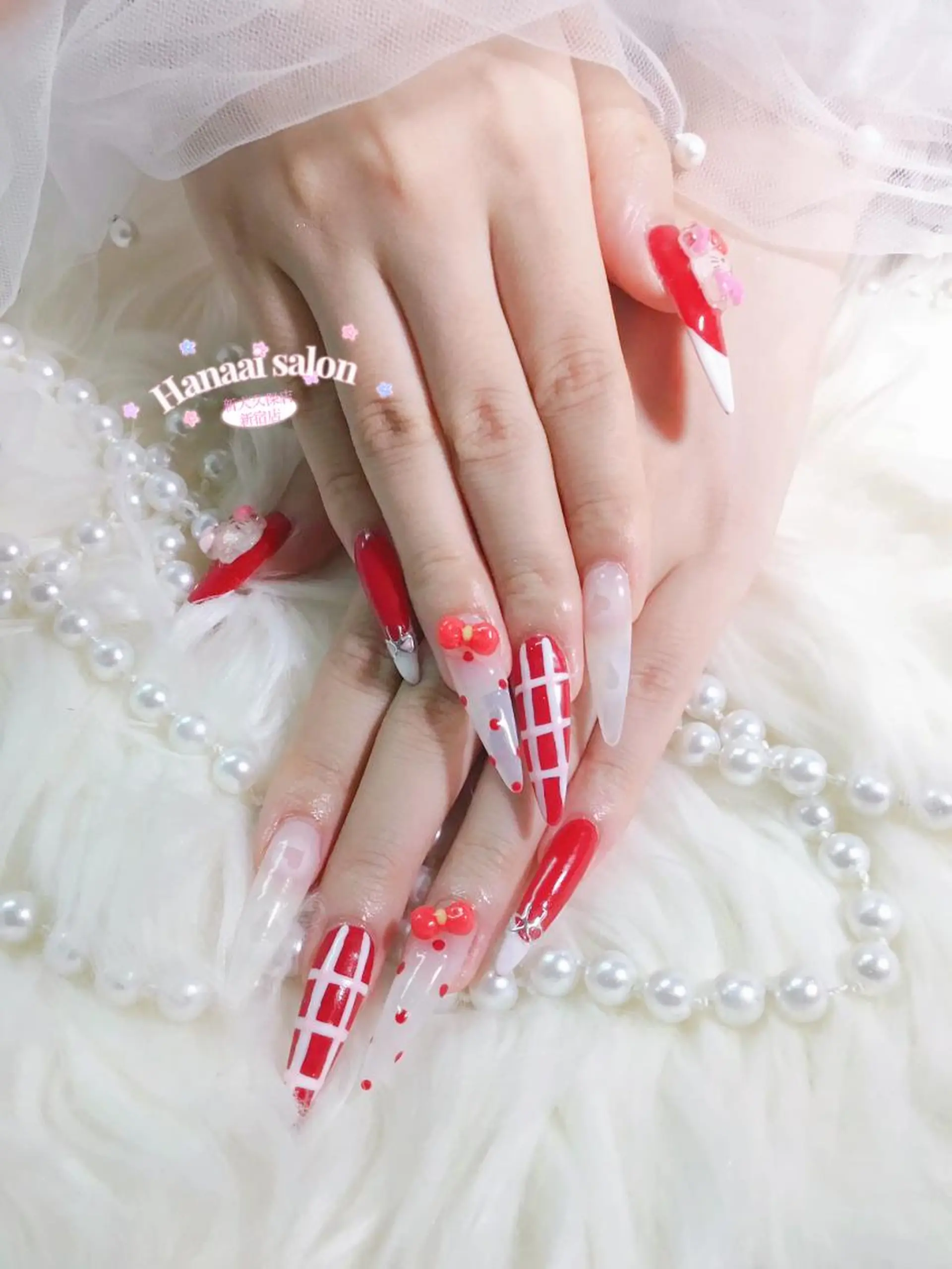 ロング ハンドネイル Hanaai Salon新大久保店のネイルデザイン