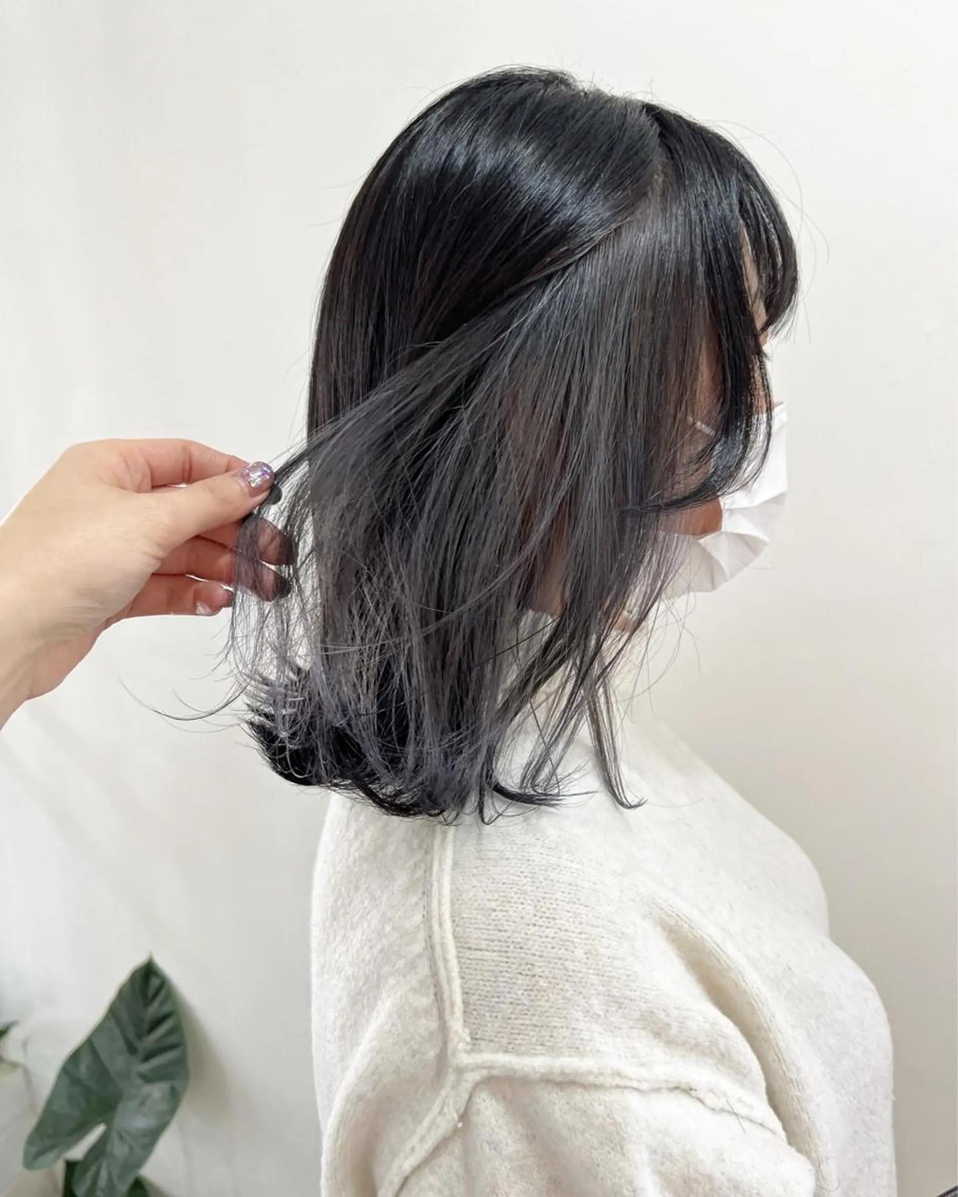 ミディアム カラー ブリーチ シルバー カット ヘアカラー フラム所属・WATANABE MISAKIのヘアスタイル