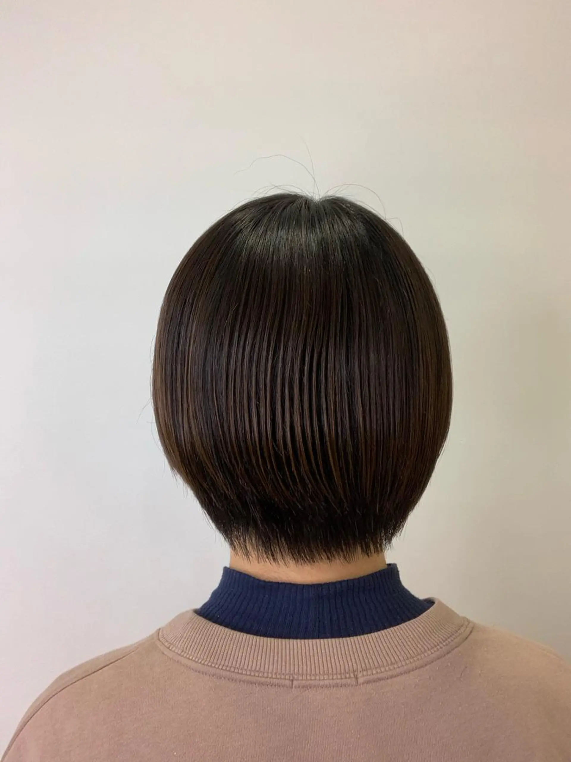 ショート カラー 髙橋 歩のヘアスタイル