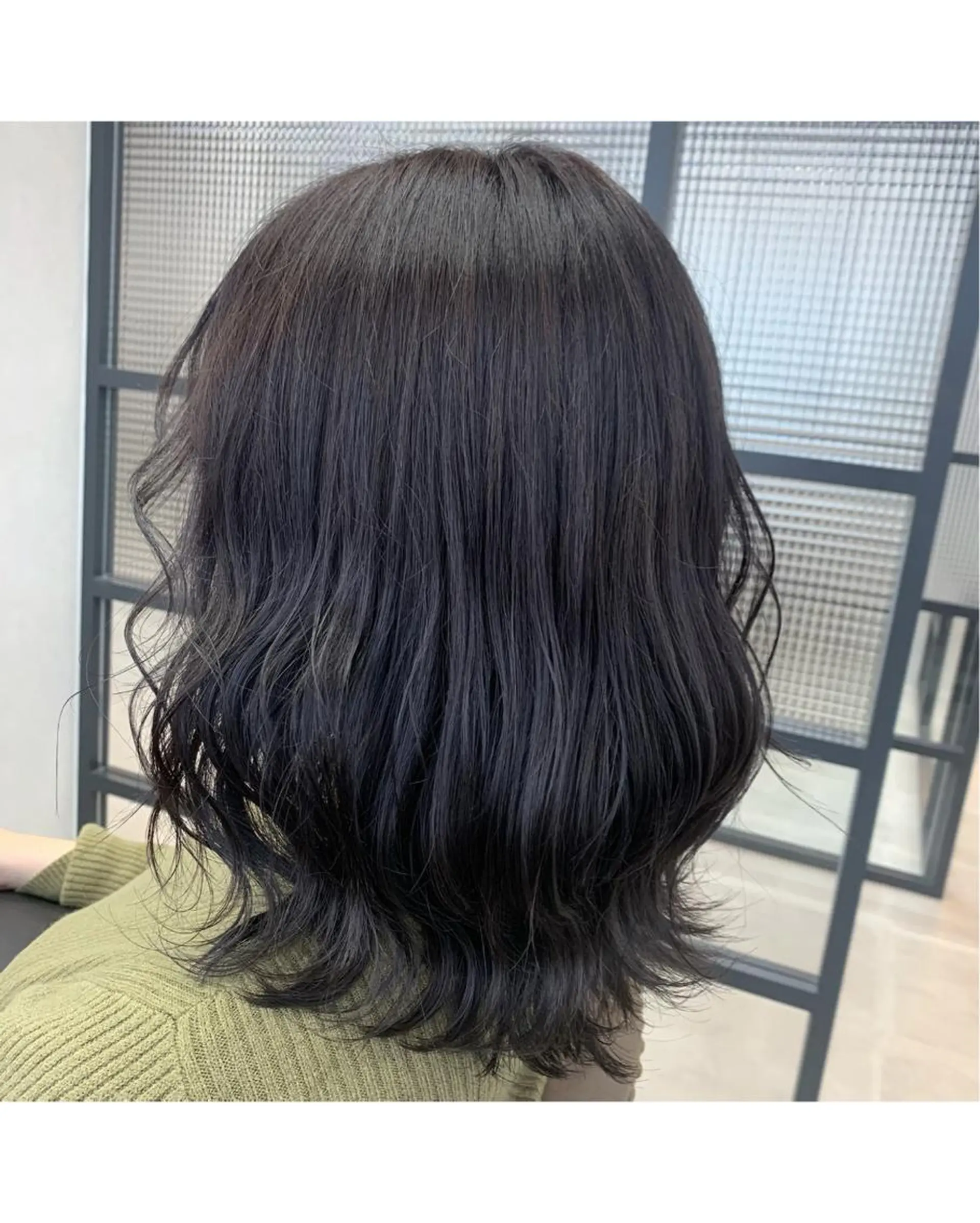 セミロング カラー TriumpH天王寺店【ミルボンAujua認定サロン】所属・SAKI🐈‍⬛【 HAPPY届けます】のヘアスタイル