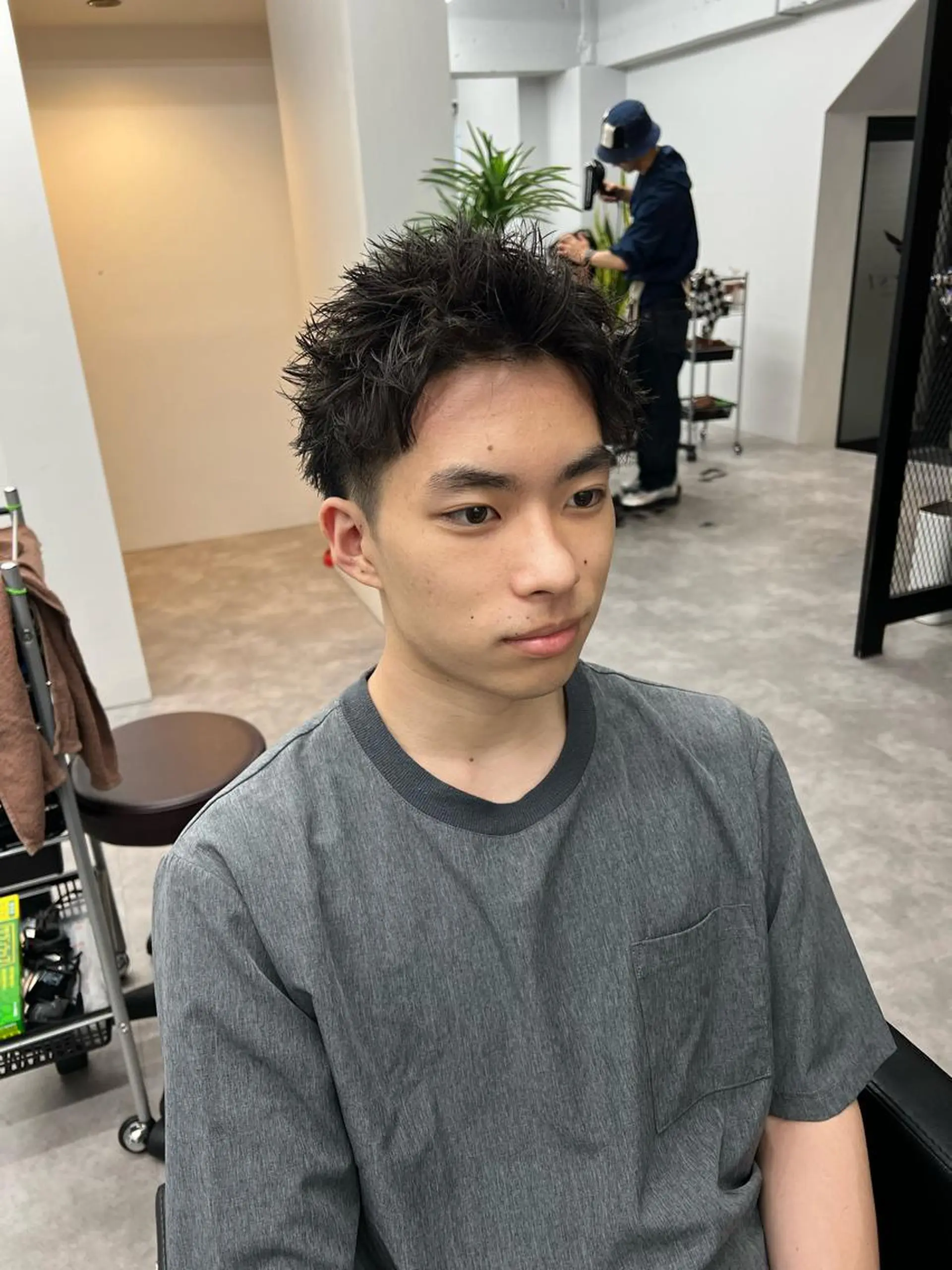 ショート カラー パーマ メンズ メンズハイライト メンズメッシュ スパイキーショート ハイライトカラー メッシュ 【曲がる縮毛矯正】 モデル募集🙋カツヤのヘアスタイル