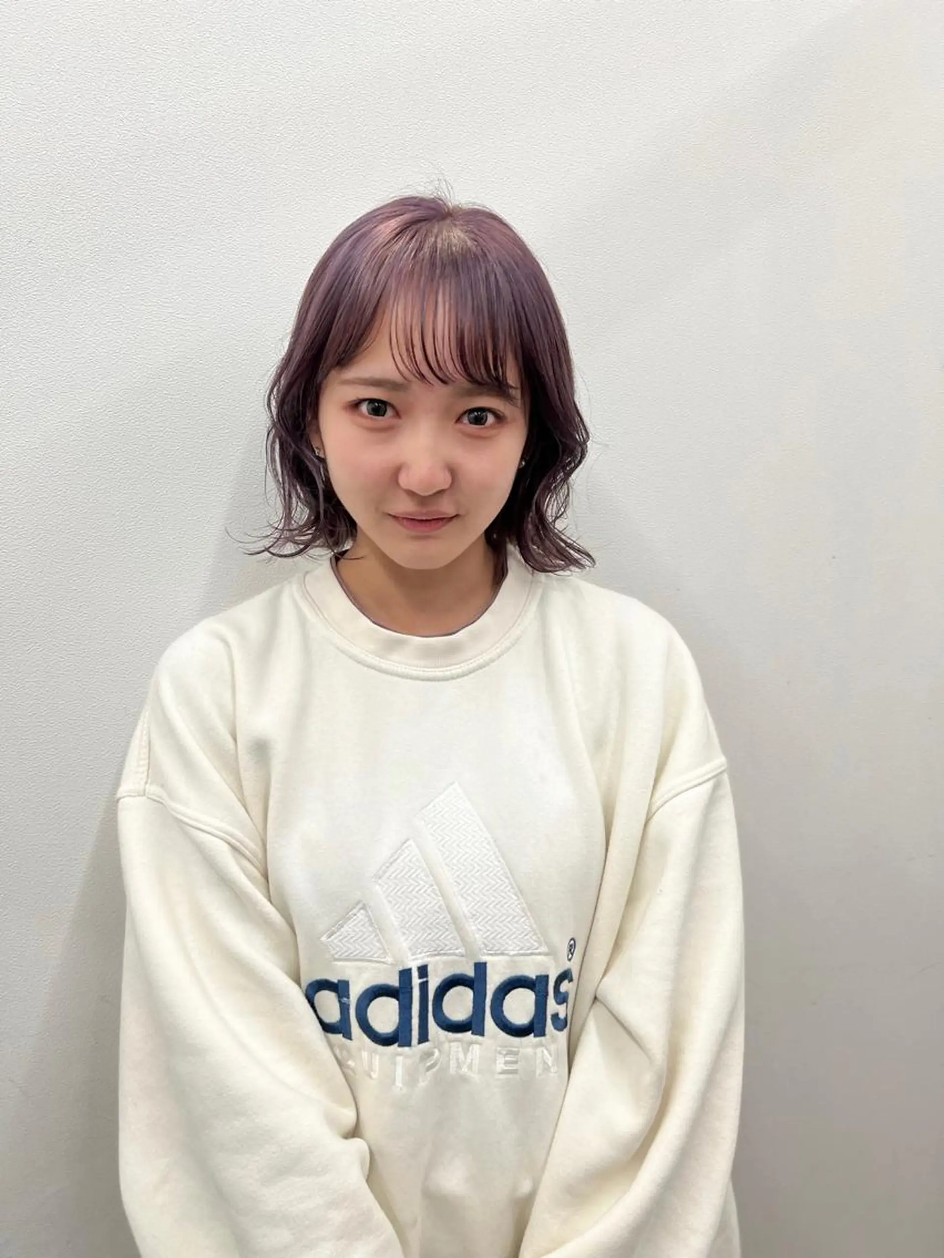 ショート ヘアカラー 青木 芽生のヘアスタイル