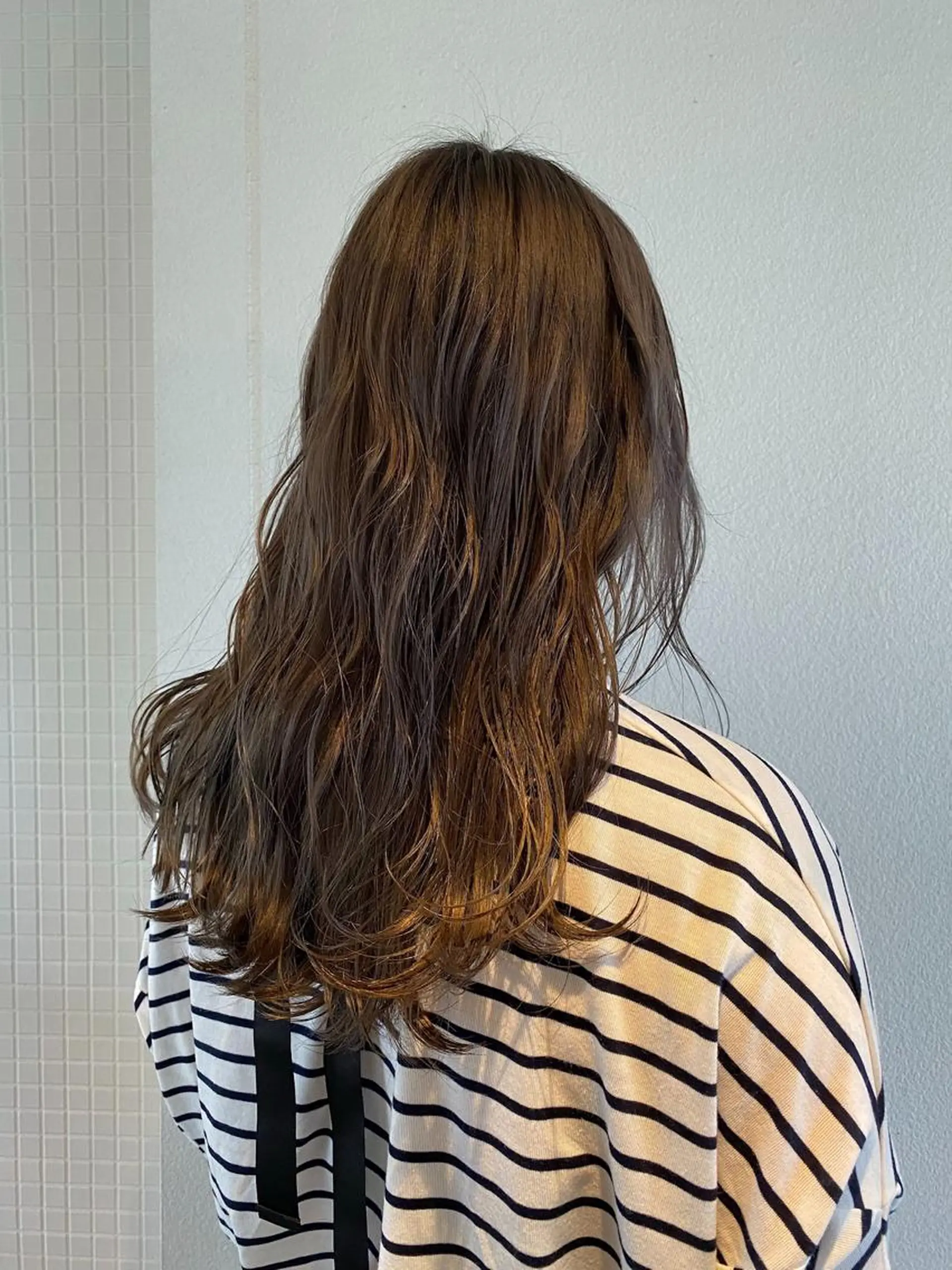 ロング カラー ブラウンカラー 透明感カラー 多河 遥のヘアスタイル