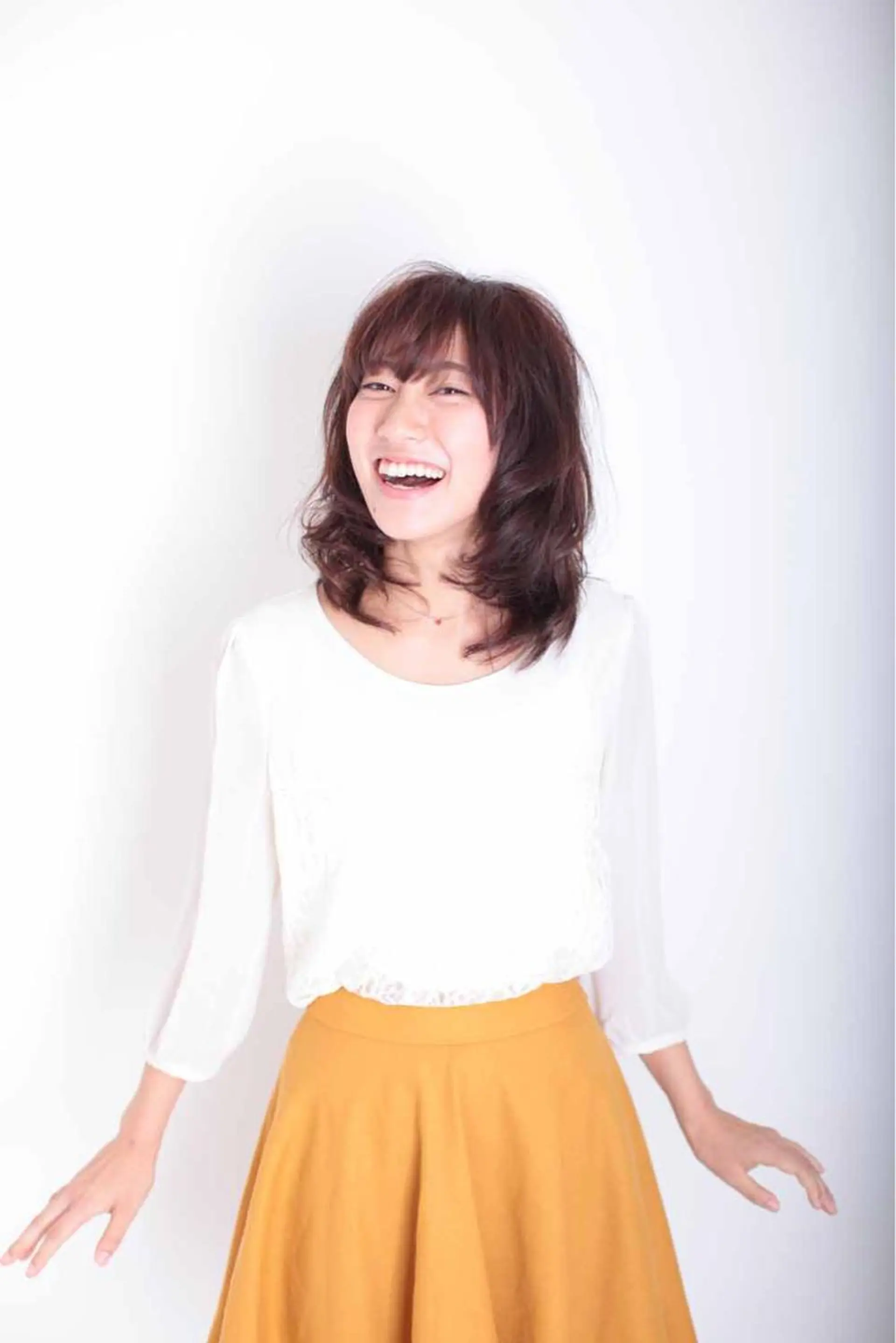 セミロング RESBORN所属・長岡 大偉のヘアスタイル