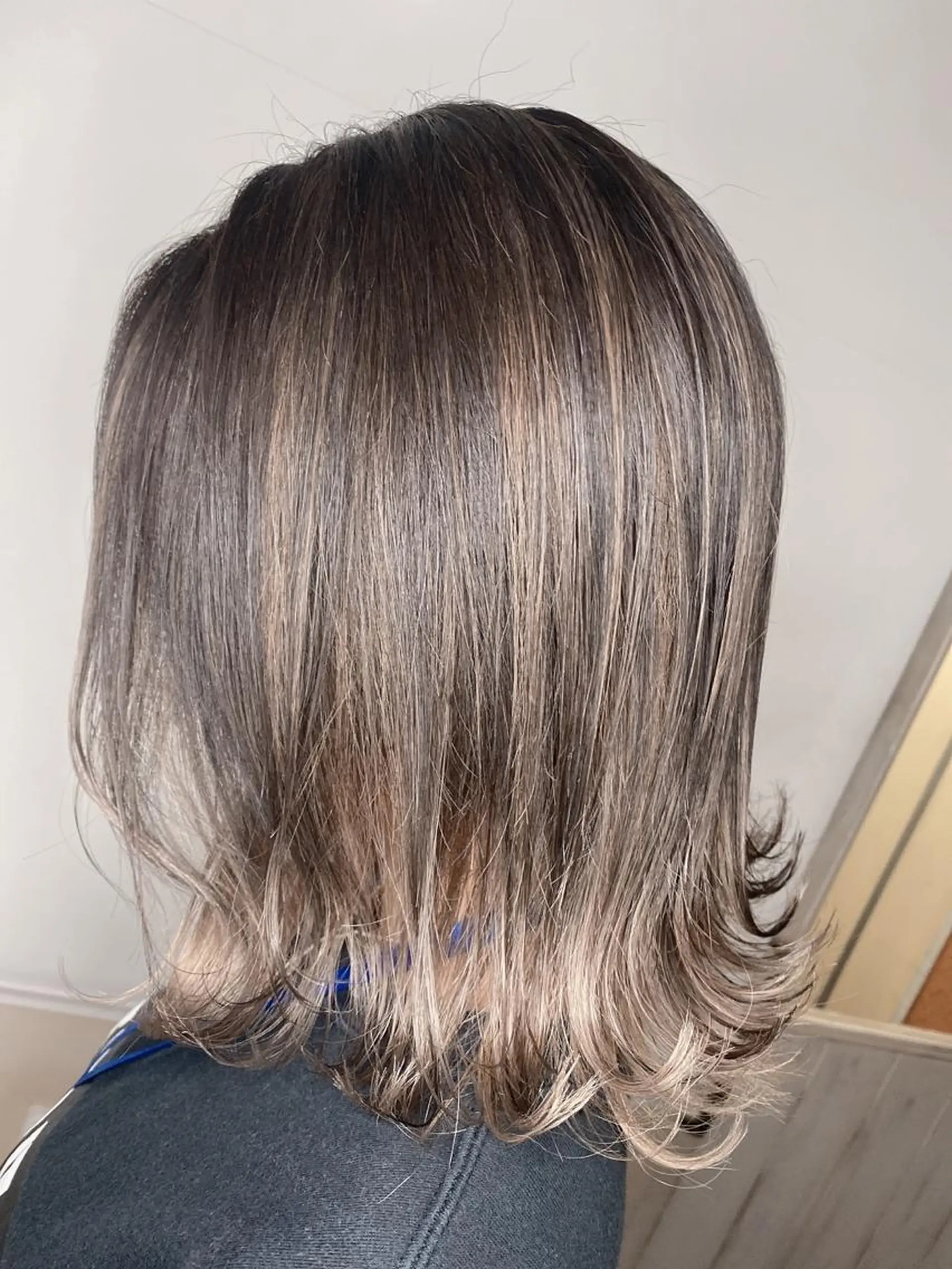 ショート カラー バレイヤージュ ハイライトカラー ハイライト レイヤーカット 髪質改善×矯正🫧 韓国ヘアasamiのヘアスタイル