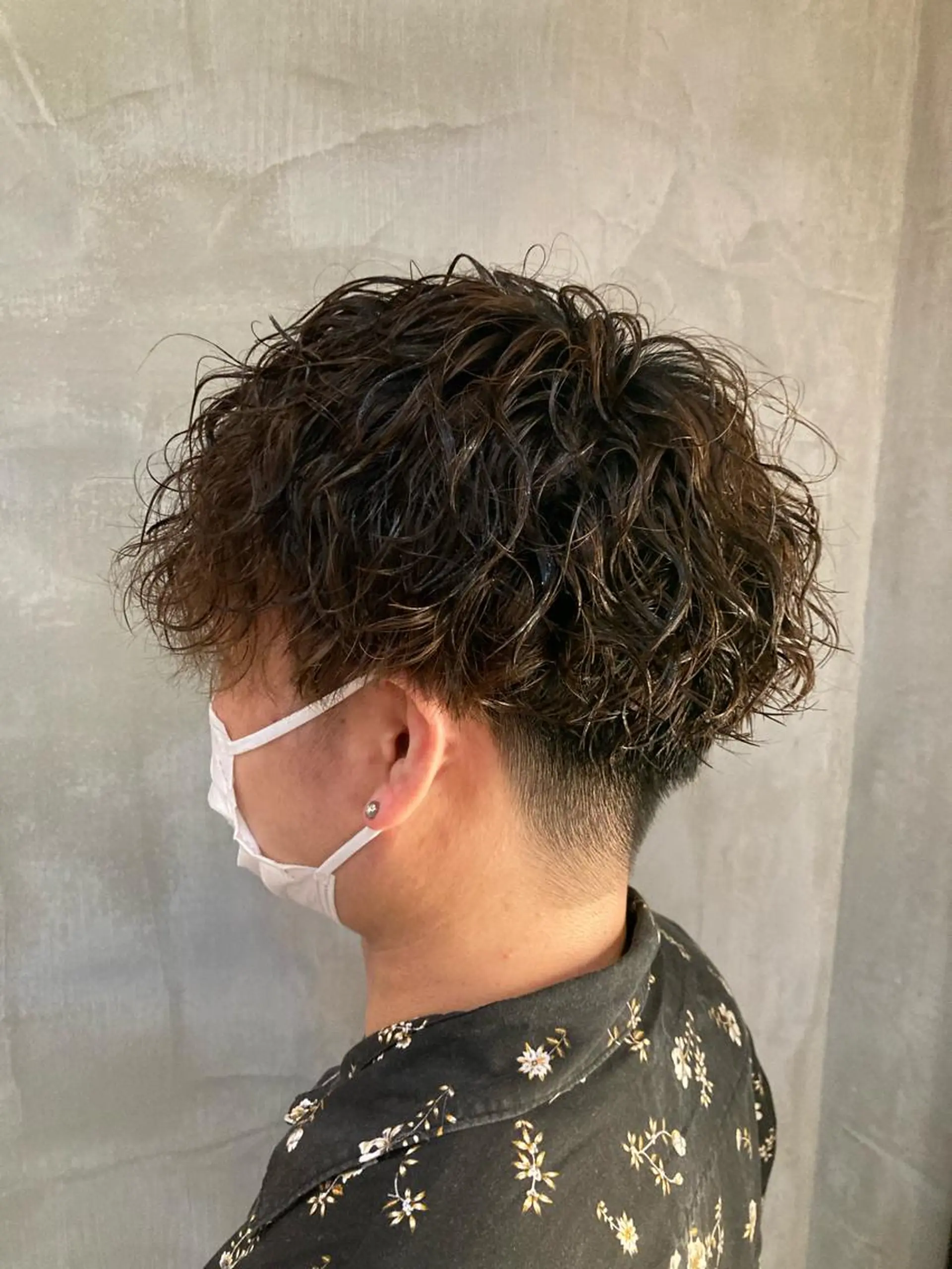 ショート パーマ メンズ 波巻きスパイラルパー マ/シャドウパーマ駿のヘアスタイル