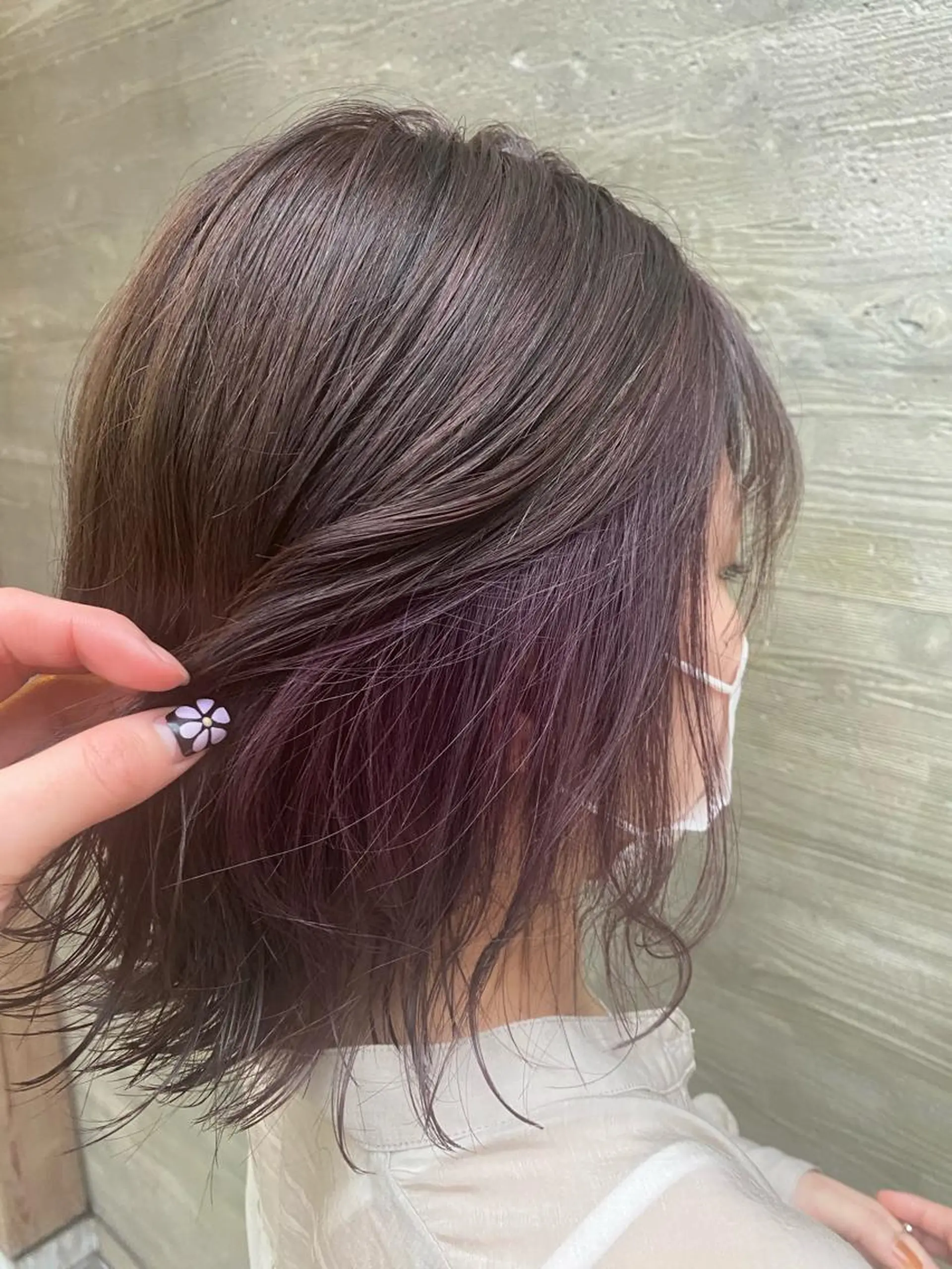 ショート パープルカラー mina .のヘアスタイル