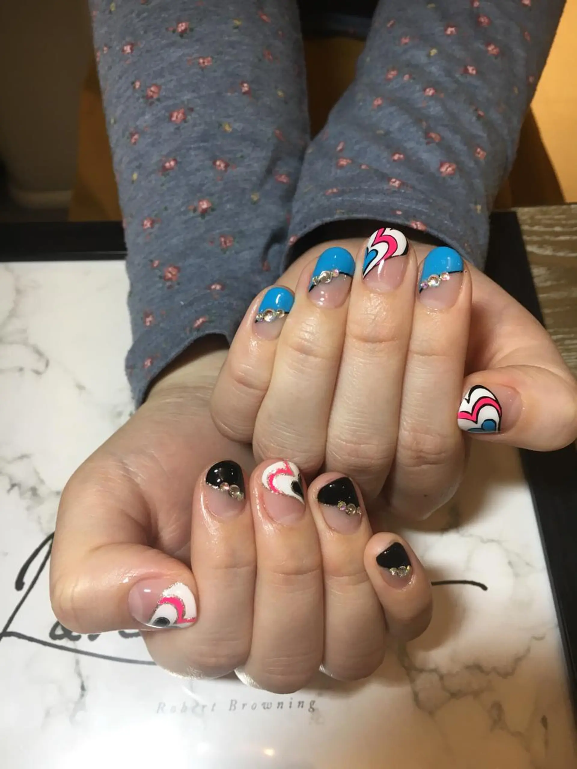 ネイル 持ち込み ハンドネイル LOVE NAIL 💕Sonoのネイルデザイン